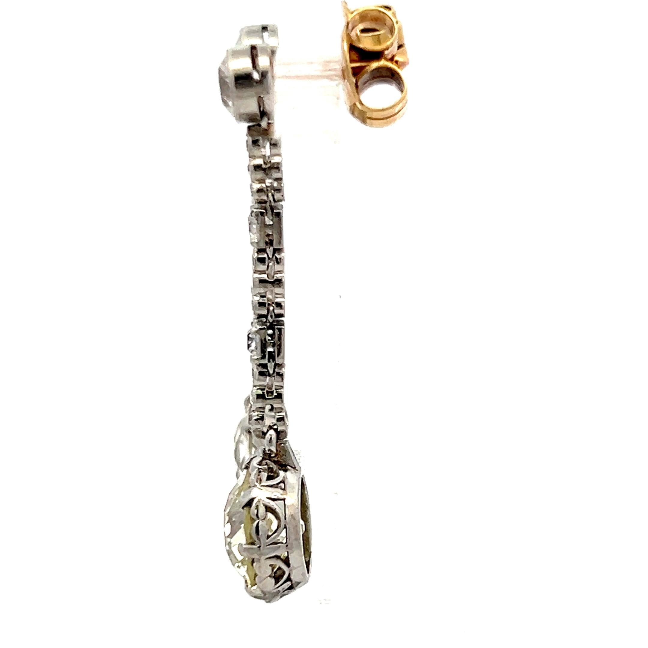 Pendientes colgantes de oro de dos tonos con diamantes S-I VS2-SI2 de corte europeo antiguo de 5,31 quilates en venta 1