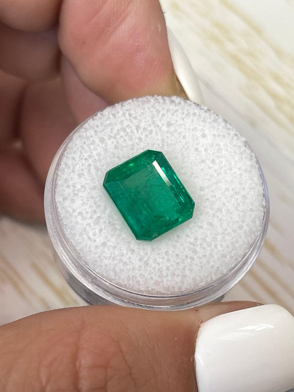 5,32 Karat 11x9 Kellygrüner sambischer Smaragd - Smaragdschliff Mai-Geburtsstein Edelstein im Zustand „Neu“ im Angebot in Jupiter, FL