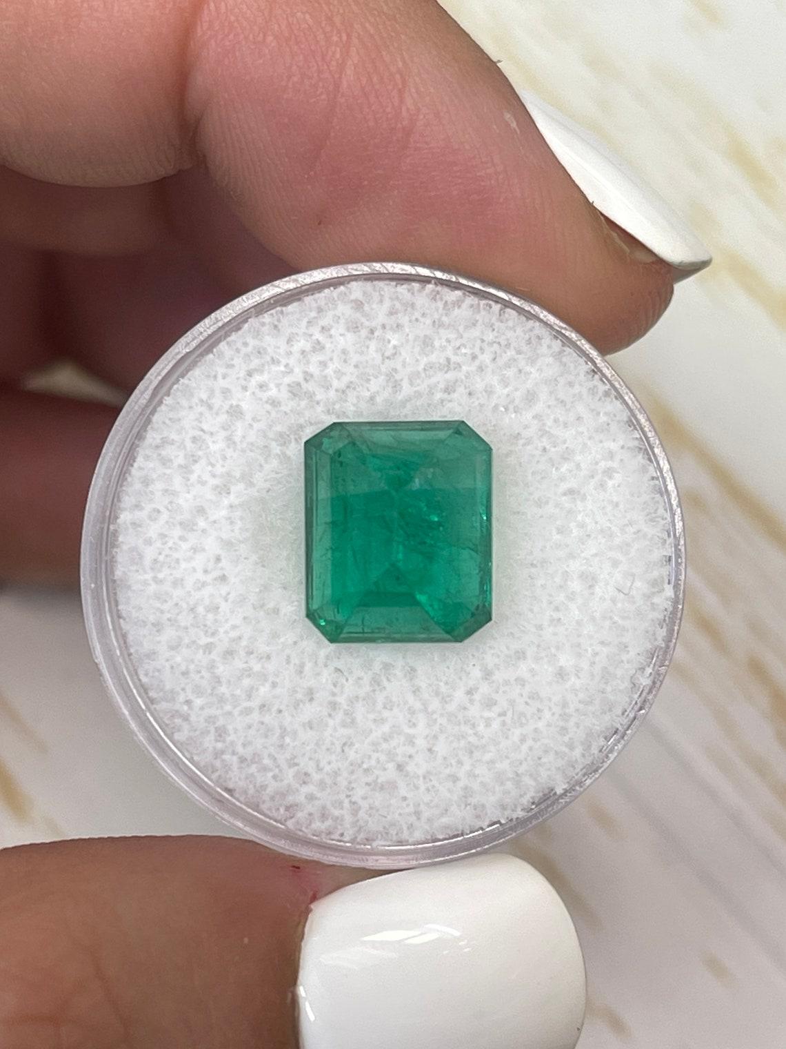 5,32 Karat 11x9 Kellygrüner sambischer Smaragd - Smaragdschliff Mai-Geburtsstein Edelstein im Angebot 2