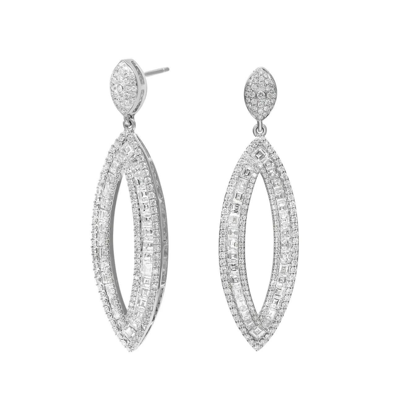 Baguette Cut 5.32 Carat Baguette & Round Diamond Drop Earrings 18K White Gold For Sale