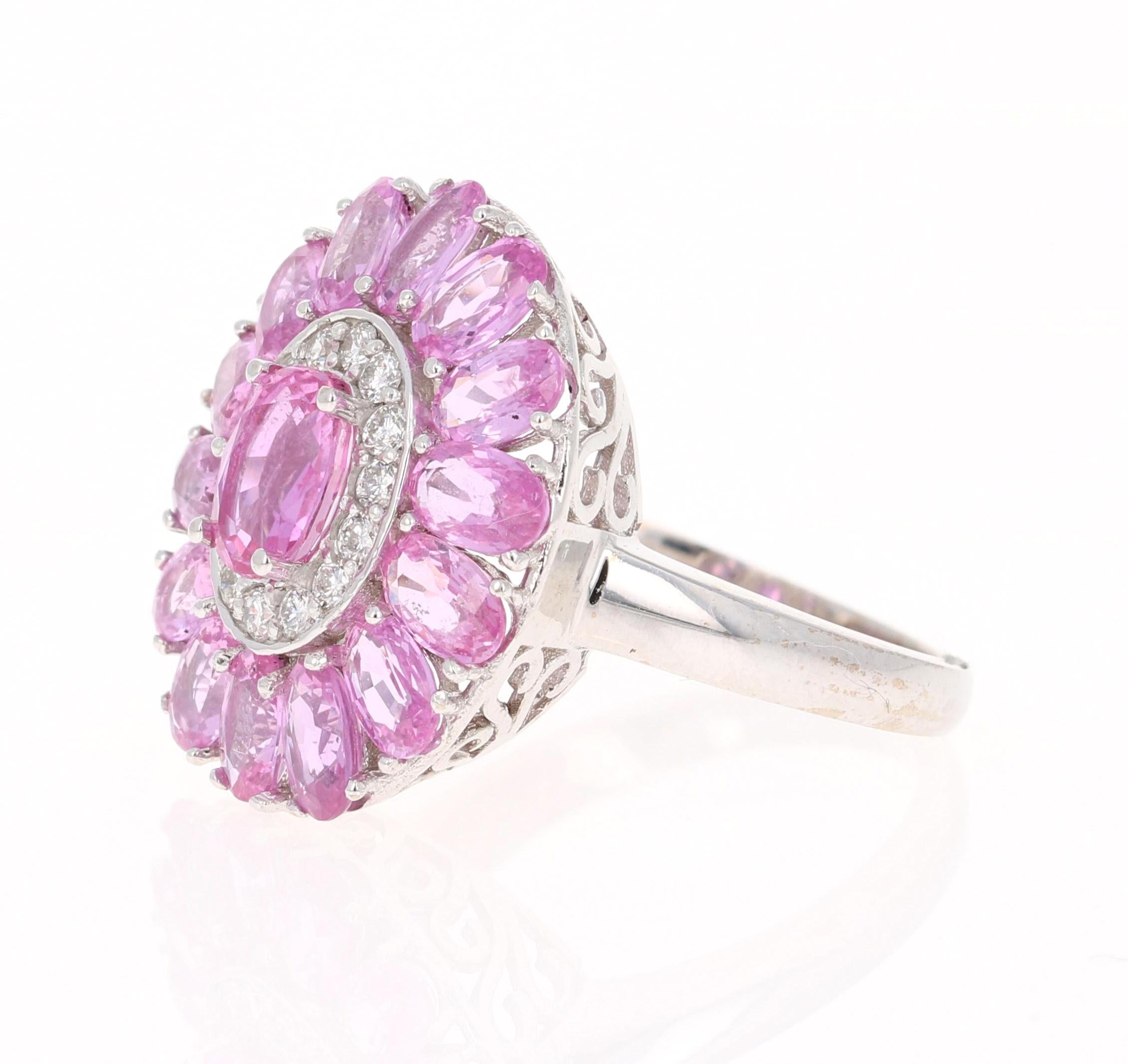 Contemporary 5.32 Carat Pink Sapphire Diamond 18 Karat White Gold Cocktail Ring GIA Certified For Sale