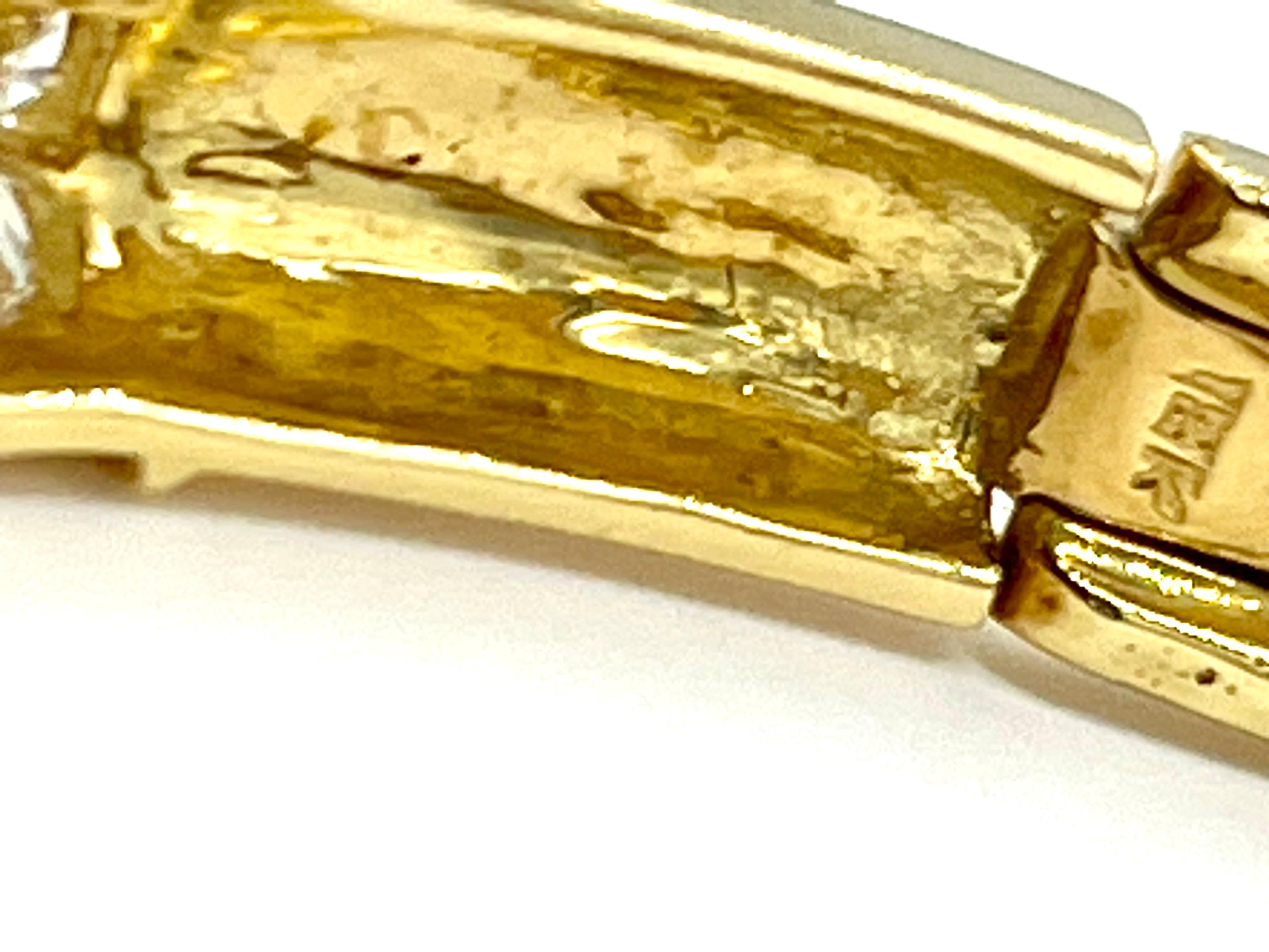 Round Cut 5.32 Carat Round Brilliant Diamond Yellow Gold Bangle Bracelet For Sale