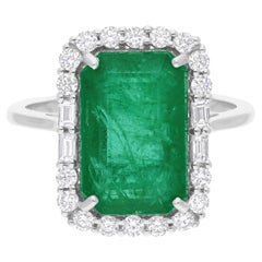 5.32 Carat Zambian Emerald Gemstone Cocktail Ring 0.6 Ct. Diamond 18k White Gold