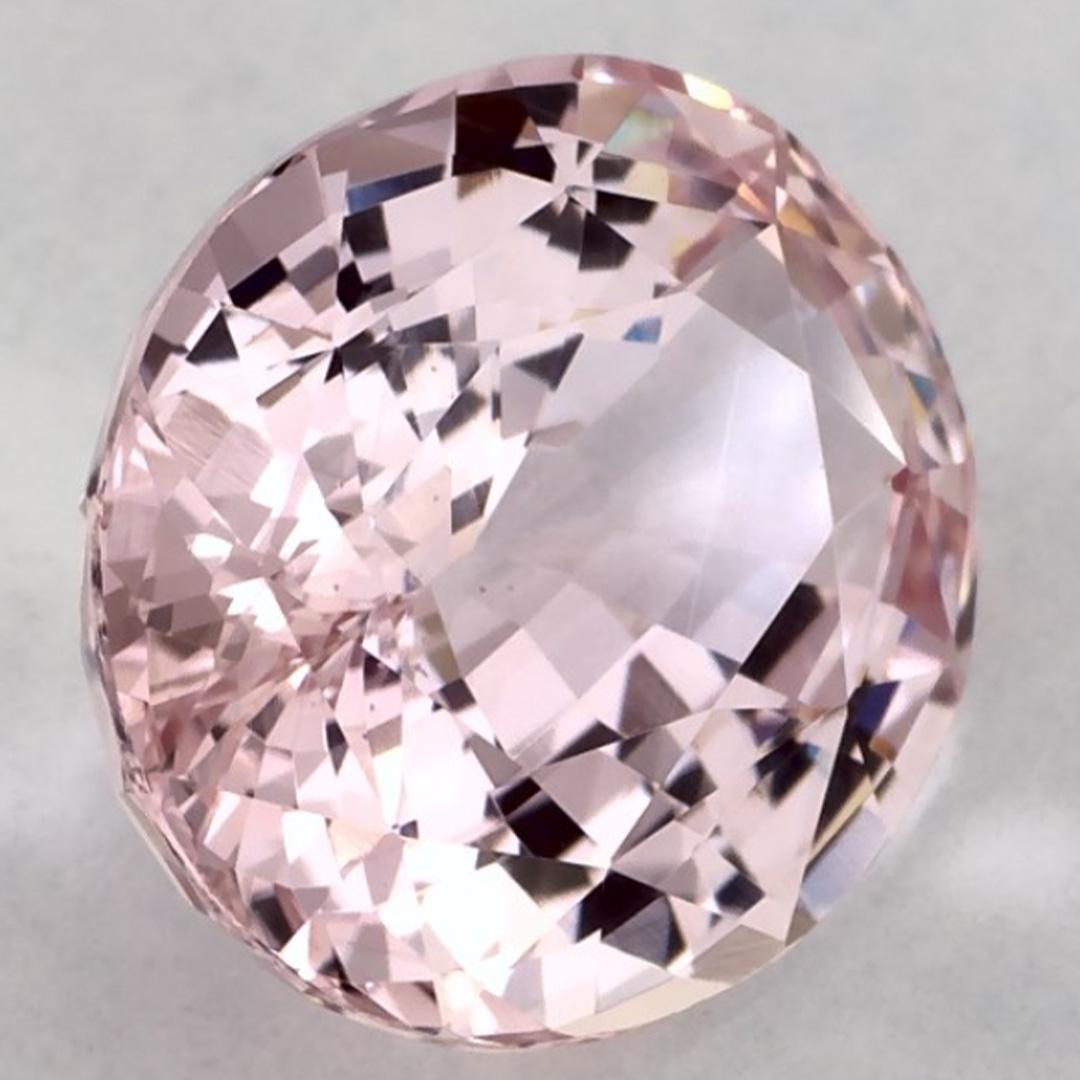 Taille ovale 5.32 Ct Pink Sapphire Oval Loose Gemstone (pierre précieuse en vrac) en vente