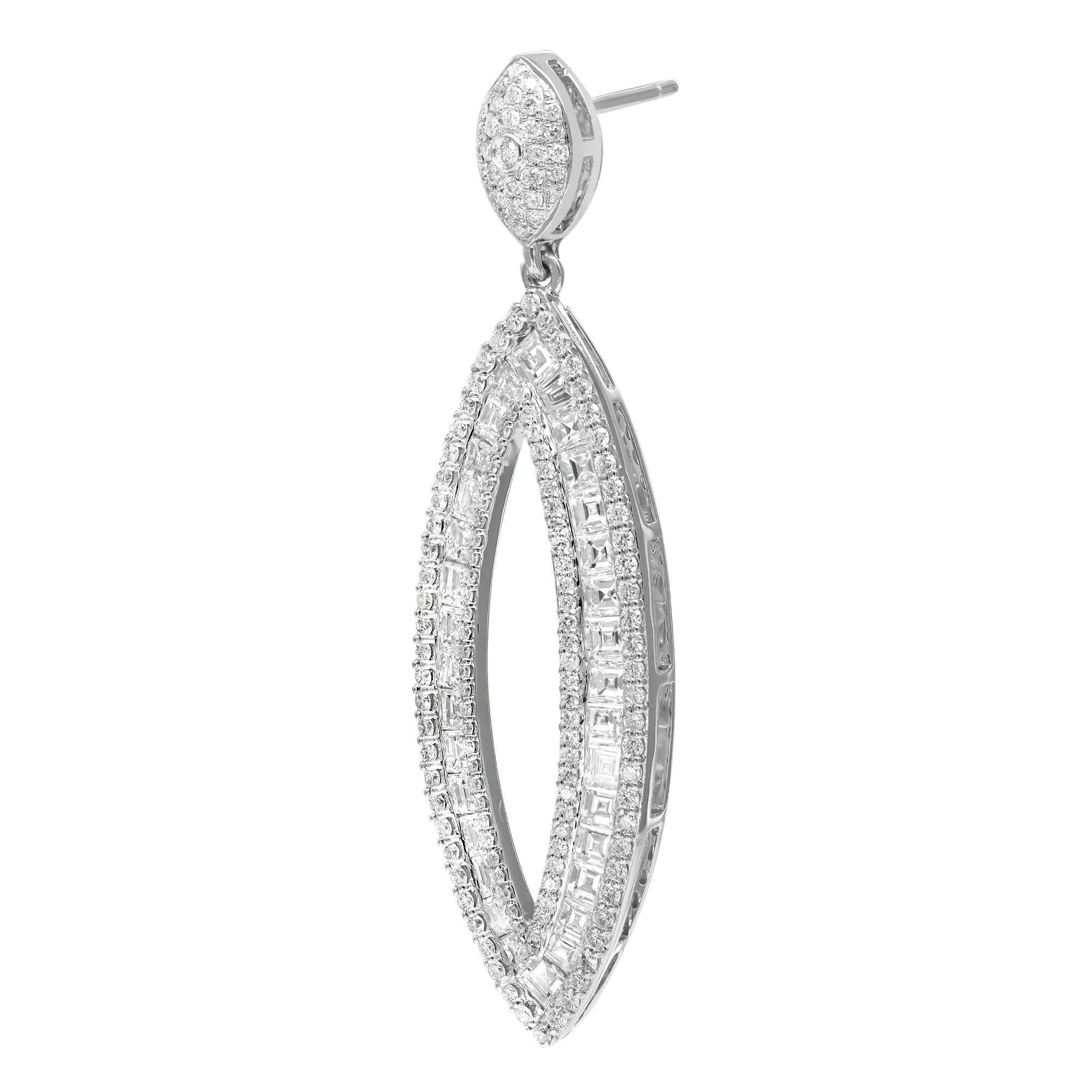 Taille princesse 5.32 Cttw Princesse & Diamant taille ronde Boucles d'oreilles pendantes en or blanc 18k en vente