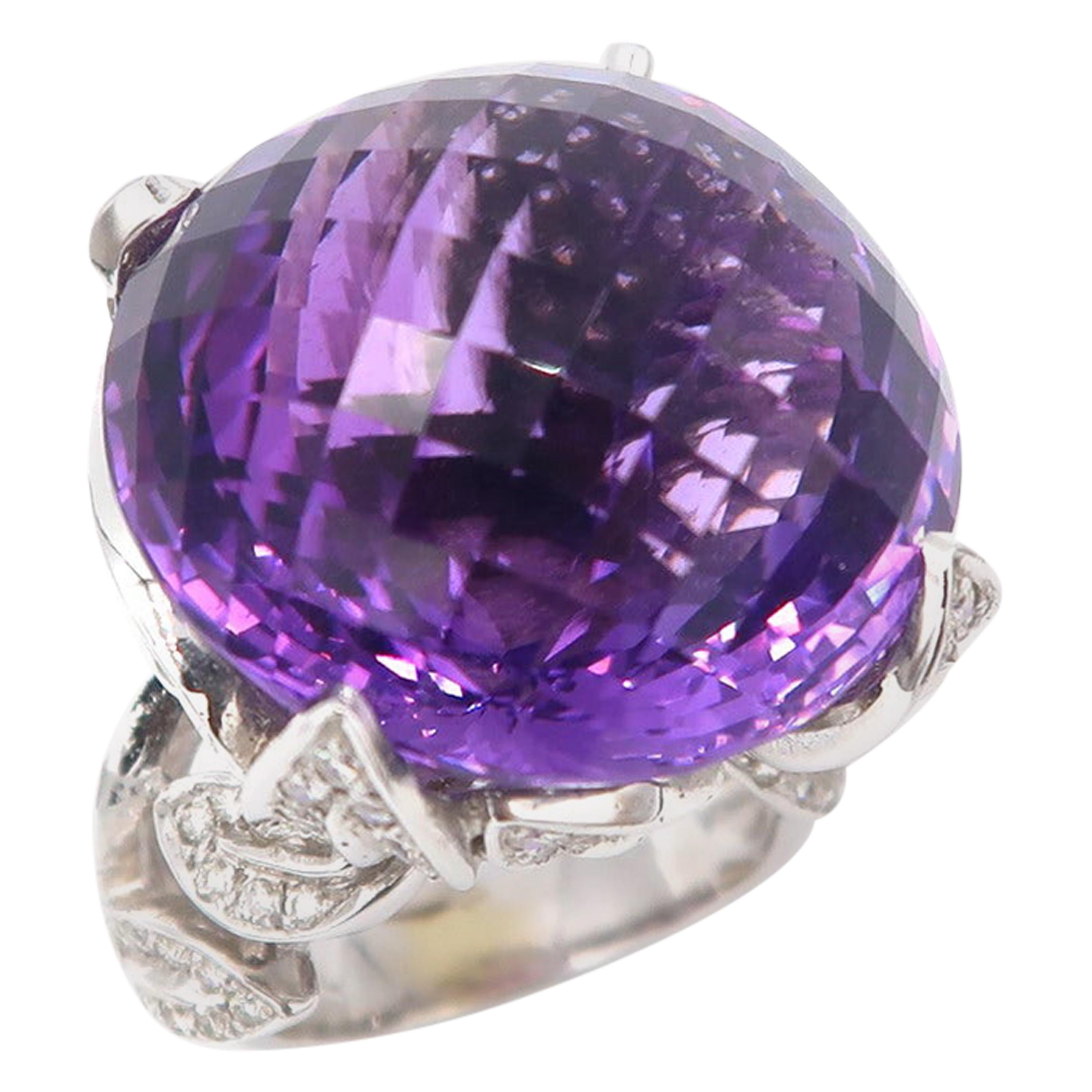 53.26 Carat Special Cut Amethyst with Diamond Pavé Olive Leaves Detail Gold Ring For Sale