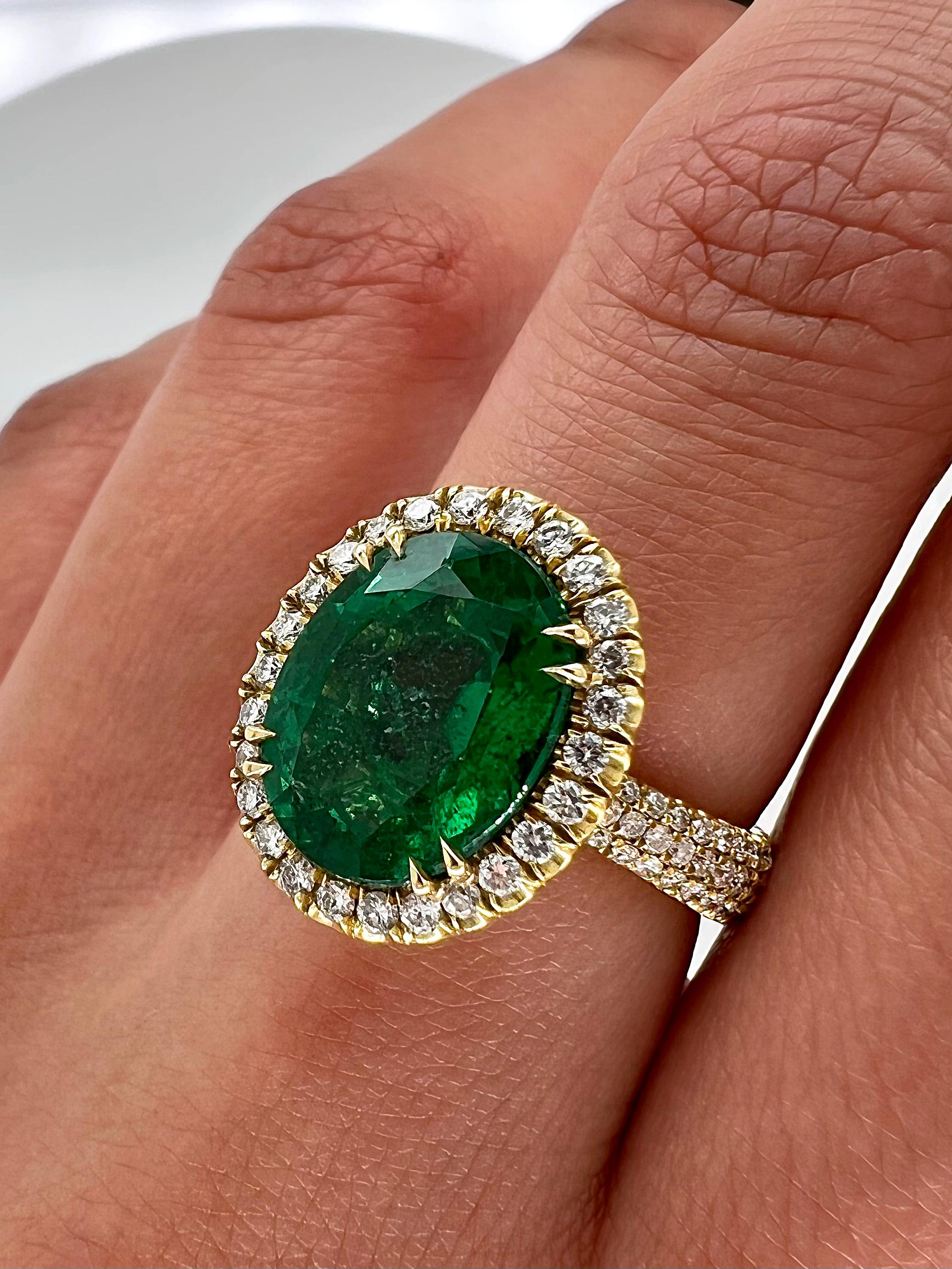 5.32 Total Carat Emerald and Diamond Halo Pave-Set Ladies Ring, GIA For Sale 1