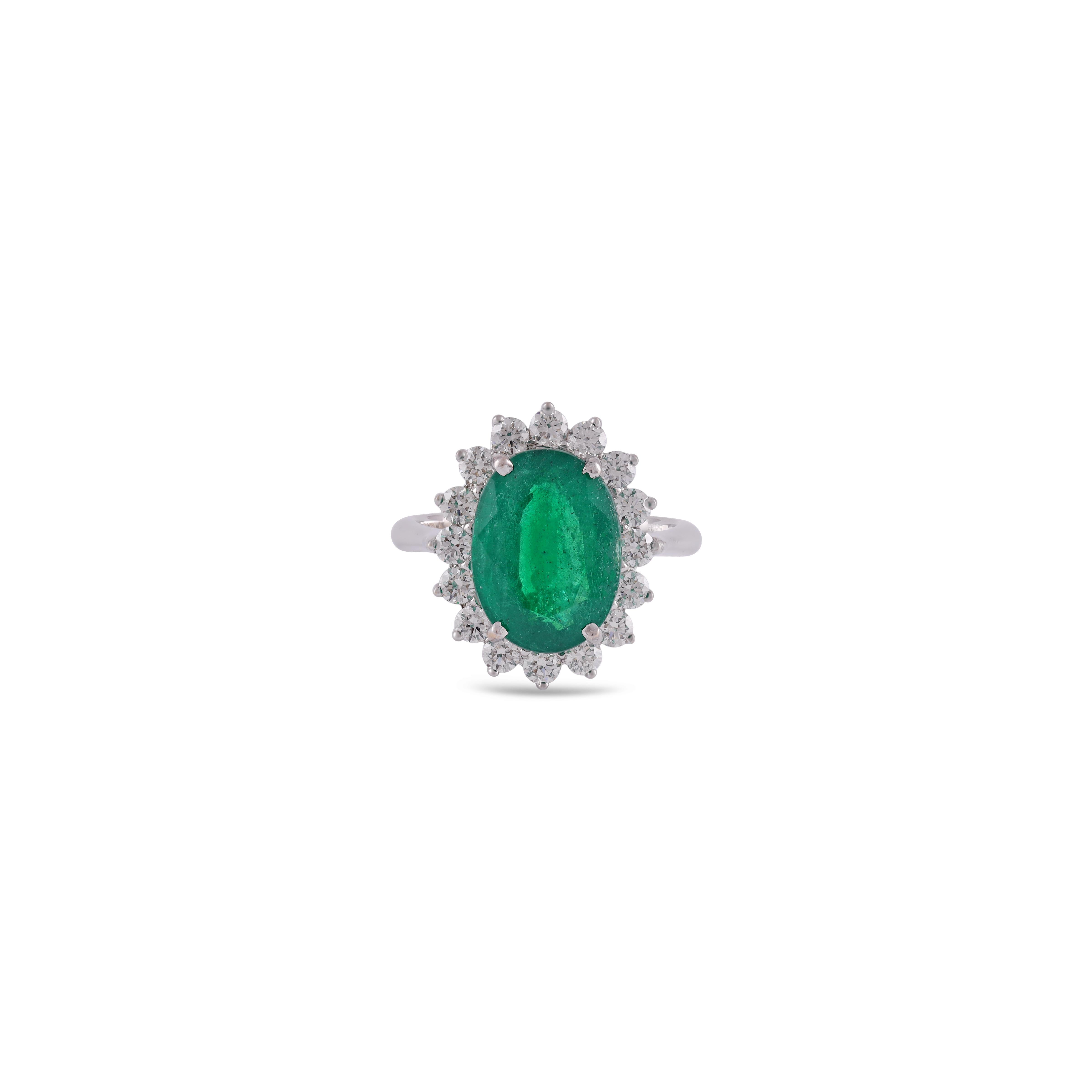 This is an elegant emerald & diamond ring studded in 18k White gold with 1 piece of  Zambian Clear High emerald weight 5.33 carat which is surrounded by 16 pieces of diamonds weight 0.93 carat, this entire ring studded in 18k White gold.



 Ring