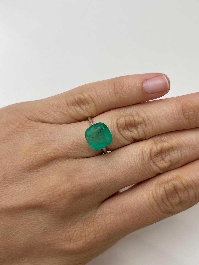 5.33 Carat Earthy Colombian Emerald - Cushion Cut Genuine May Birthstone Gem For Sale 3