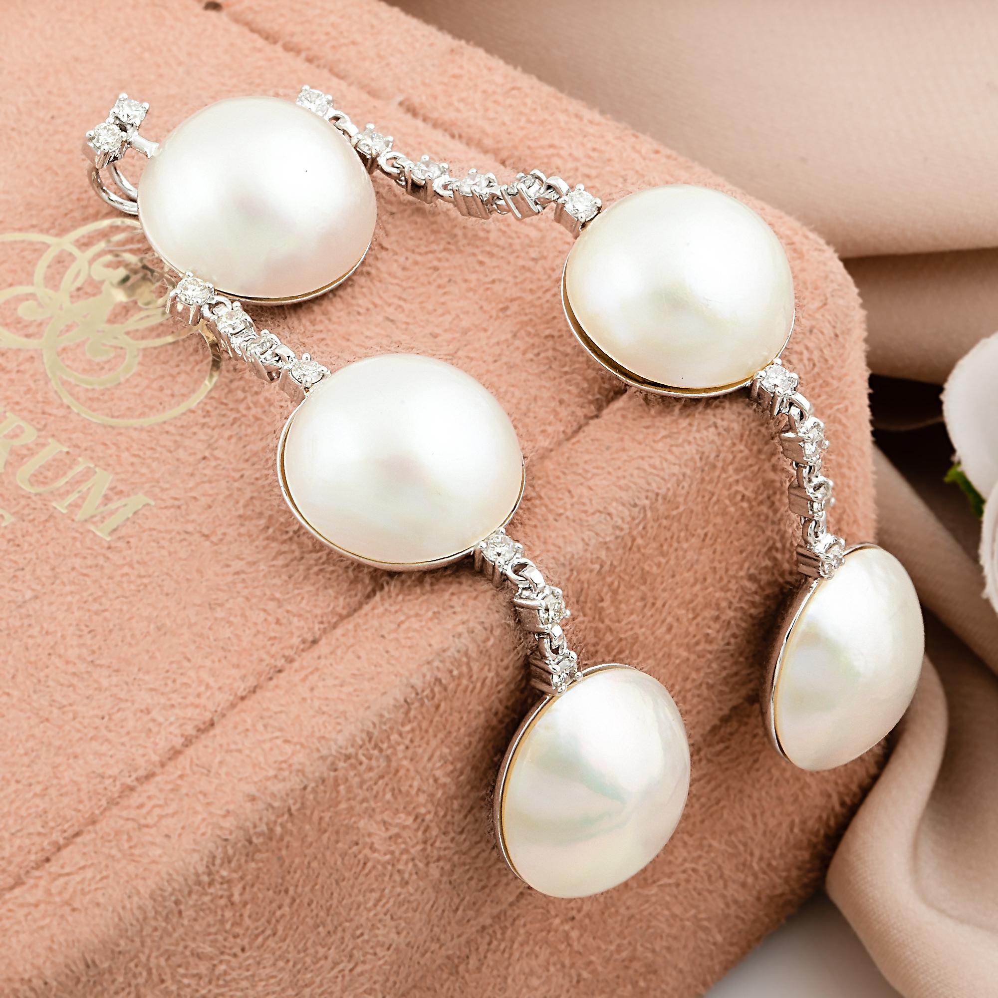 Moderno 53,35 Carati Ciondolo Madreperla Oro Bianco 14 Carati 0,9 Carati Diamante in vendita