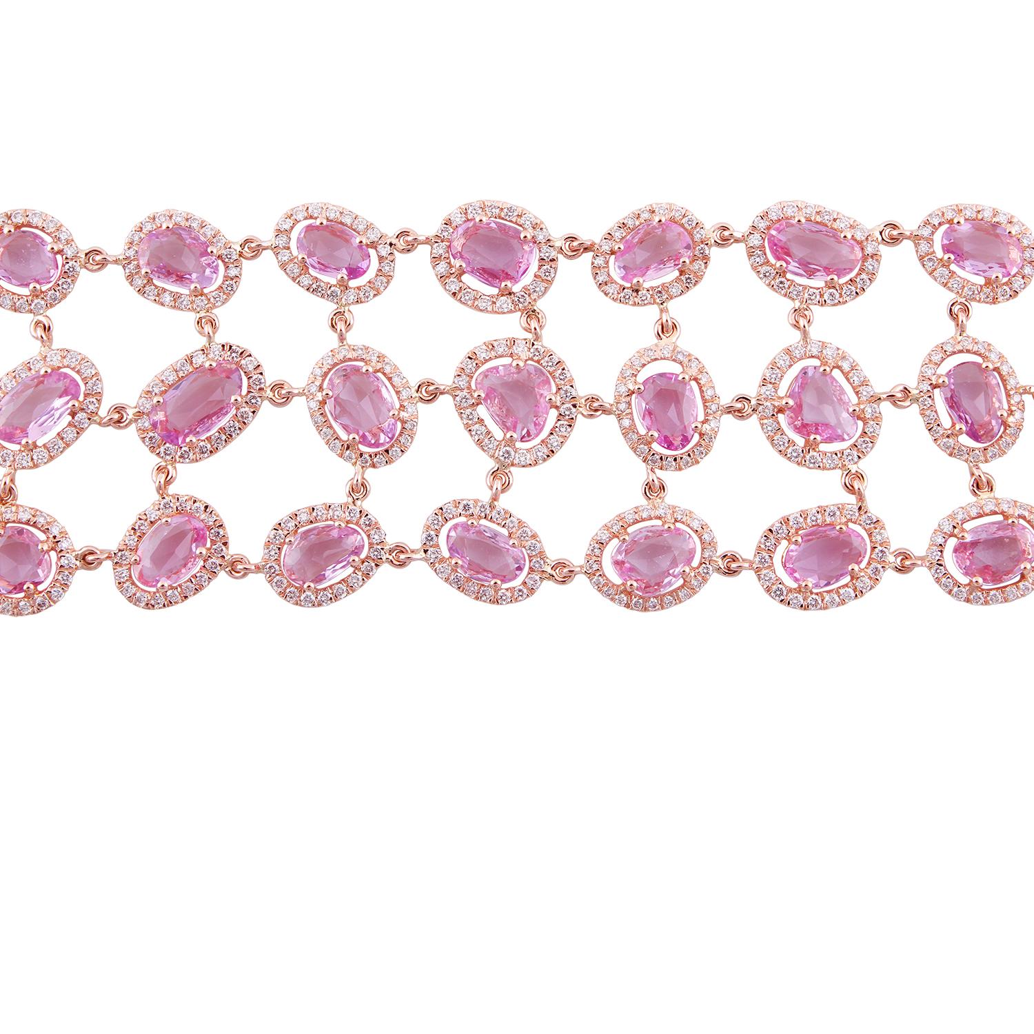 17.94 Carat Pink Sapphire Bracelet in 18k Gold
Diamond : 6.08 Carat 

Gold : 18 Kt 27.75 grm

#100362(CNBR-0243)sc

