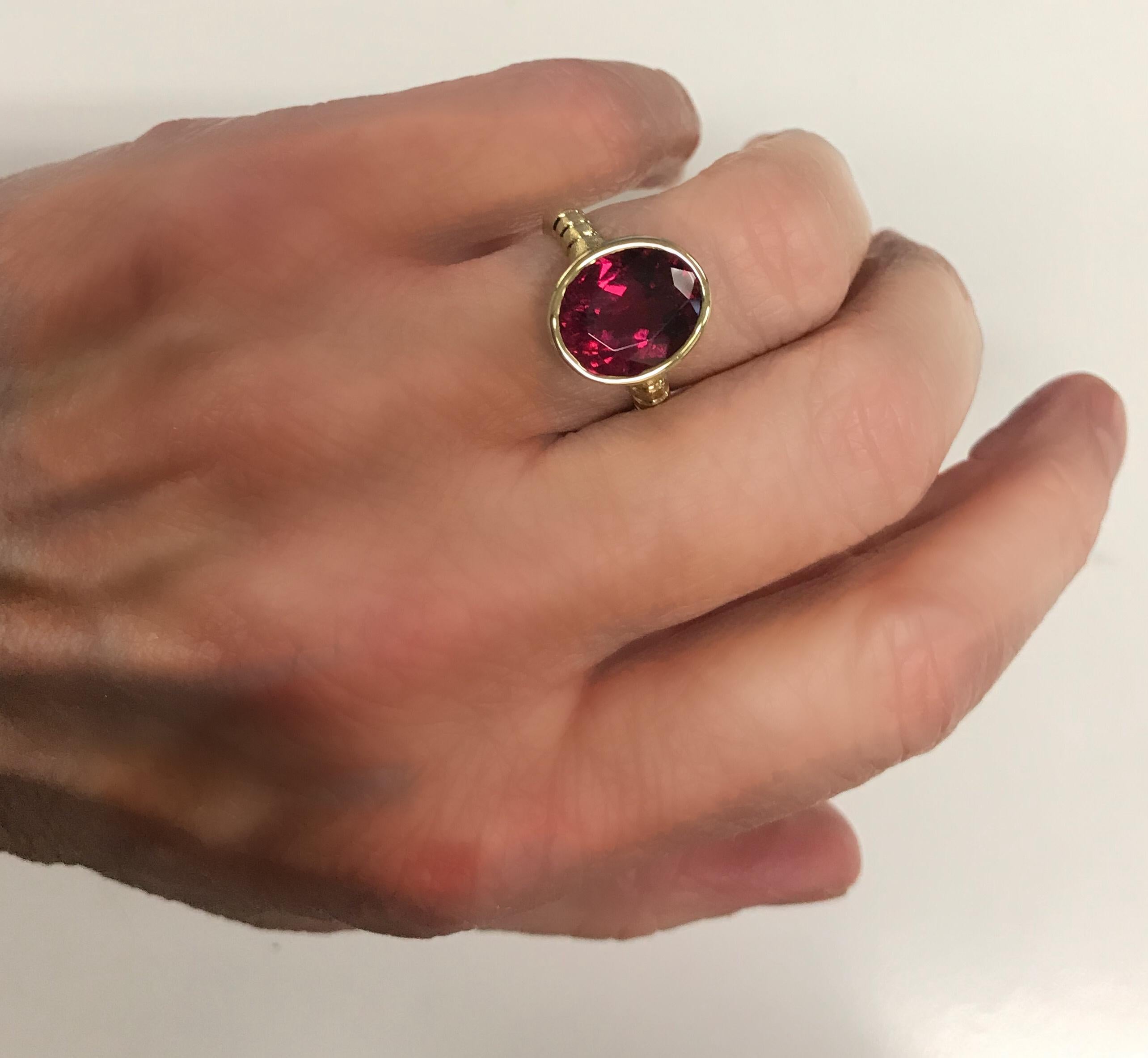 5.35 Carat Rubellite Tourmaline and Diamond Band Ring in 18k Yellow Gold  For Sale 3