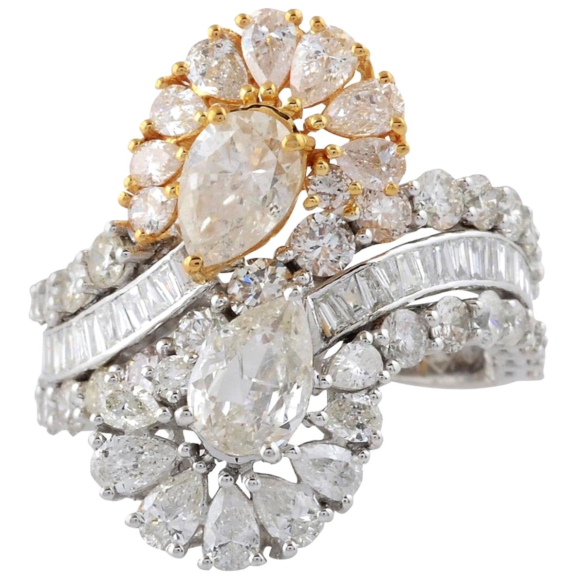 For Sale:  5.35 Carat Diamond Two Tone 18 Karat Gold Engagement Ring