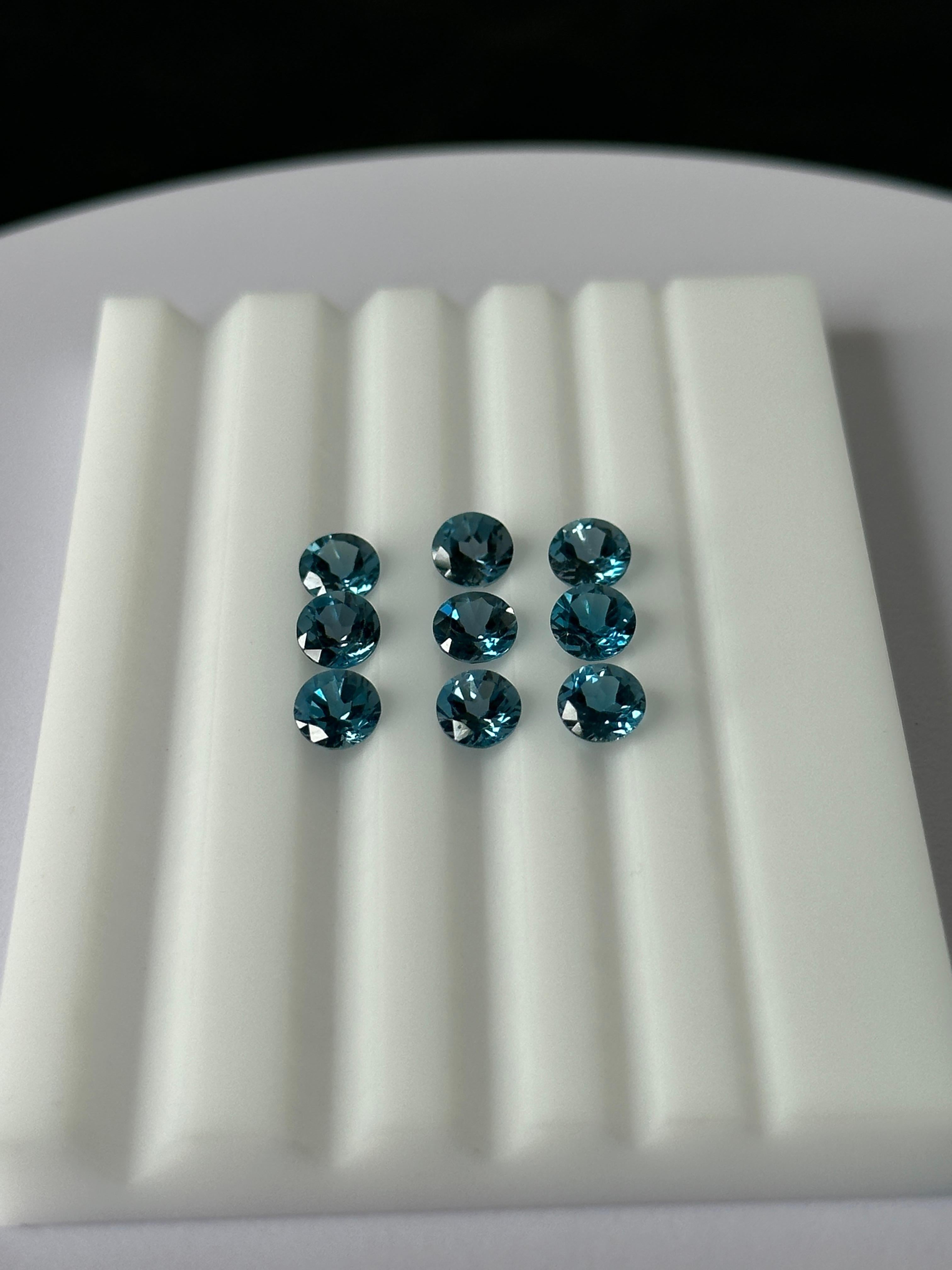 A Blue Topaz lot including 9 gems amounting to a total of 5.35 carats in weight.
These blue topazes fall into the London Blue category due to their darker tone and very slight greenish shade of blue.
Topaz is one of the most sought-out semiprecious