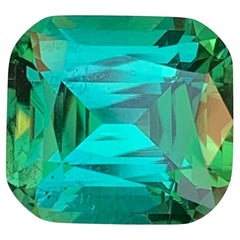 Gema natural suelta de turmalina verde de 5.35 quilates en forma de cojín