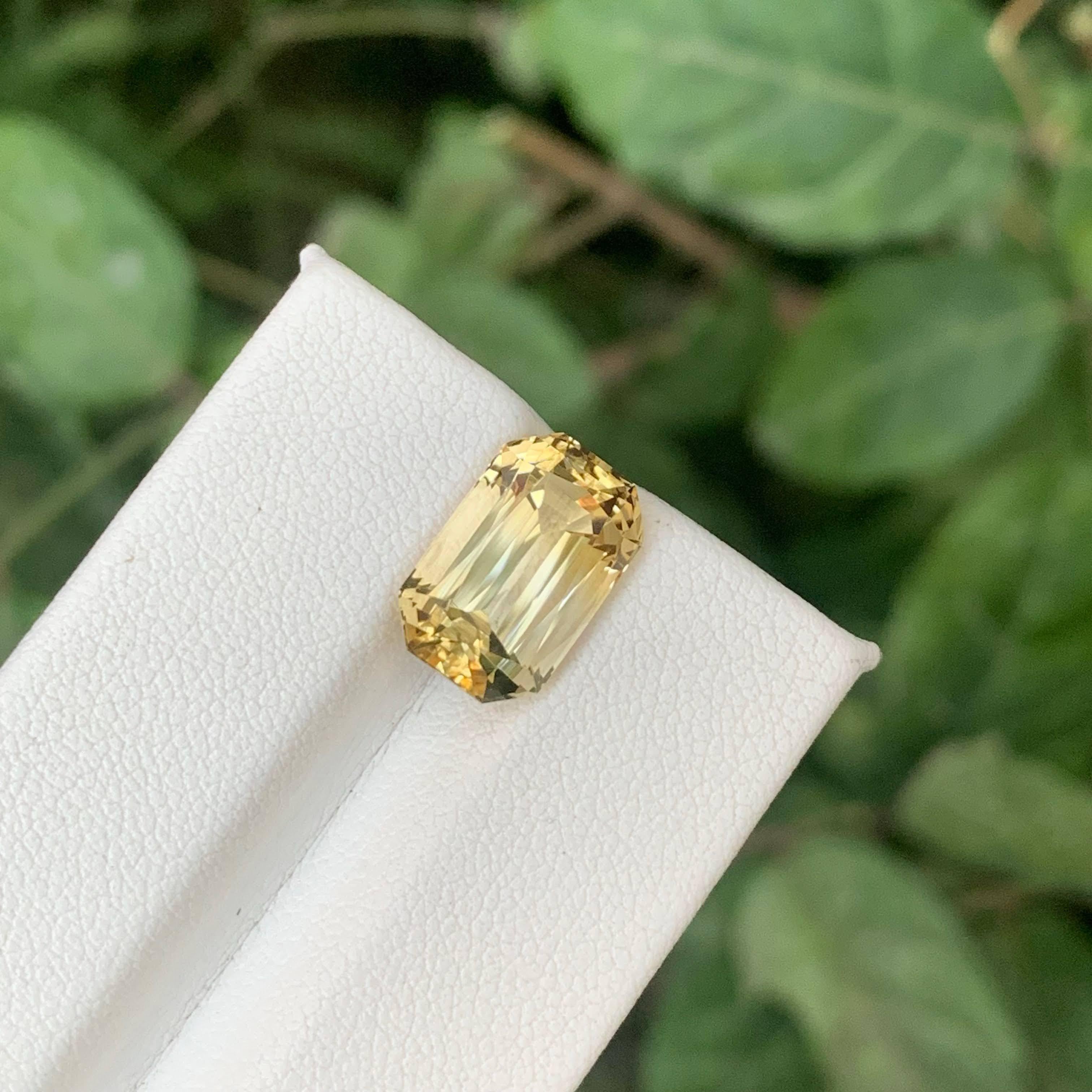 Modern 5.35 Carat Natural Loose Yellow Golden Citrine Cushion Cut Brazilian Gemstone For Sale