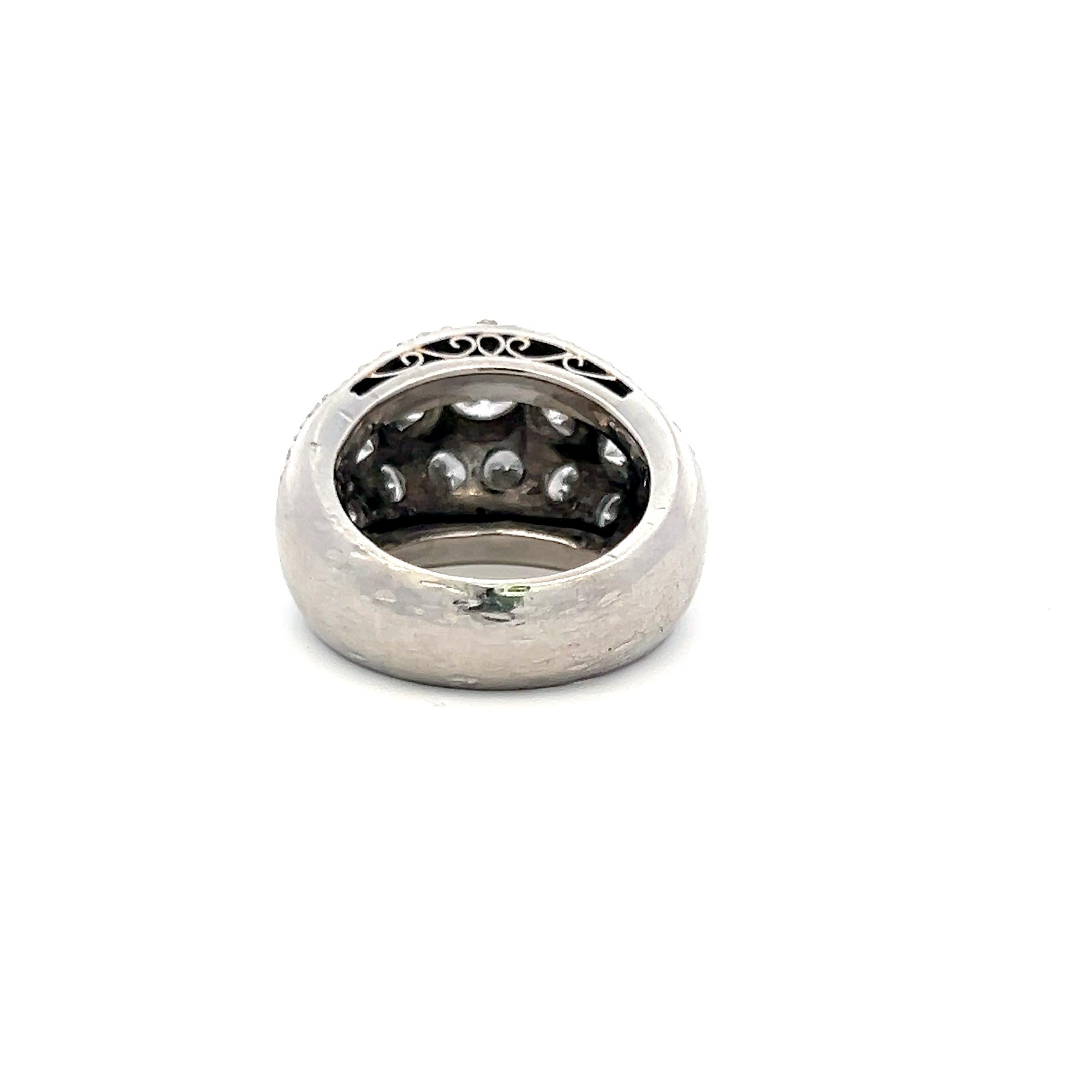 Brilliant Cut 5.35 Carat Round Brilliant E VS Diamond Platinum Cocktail Ring For Sale