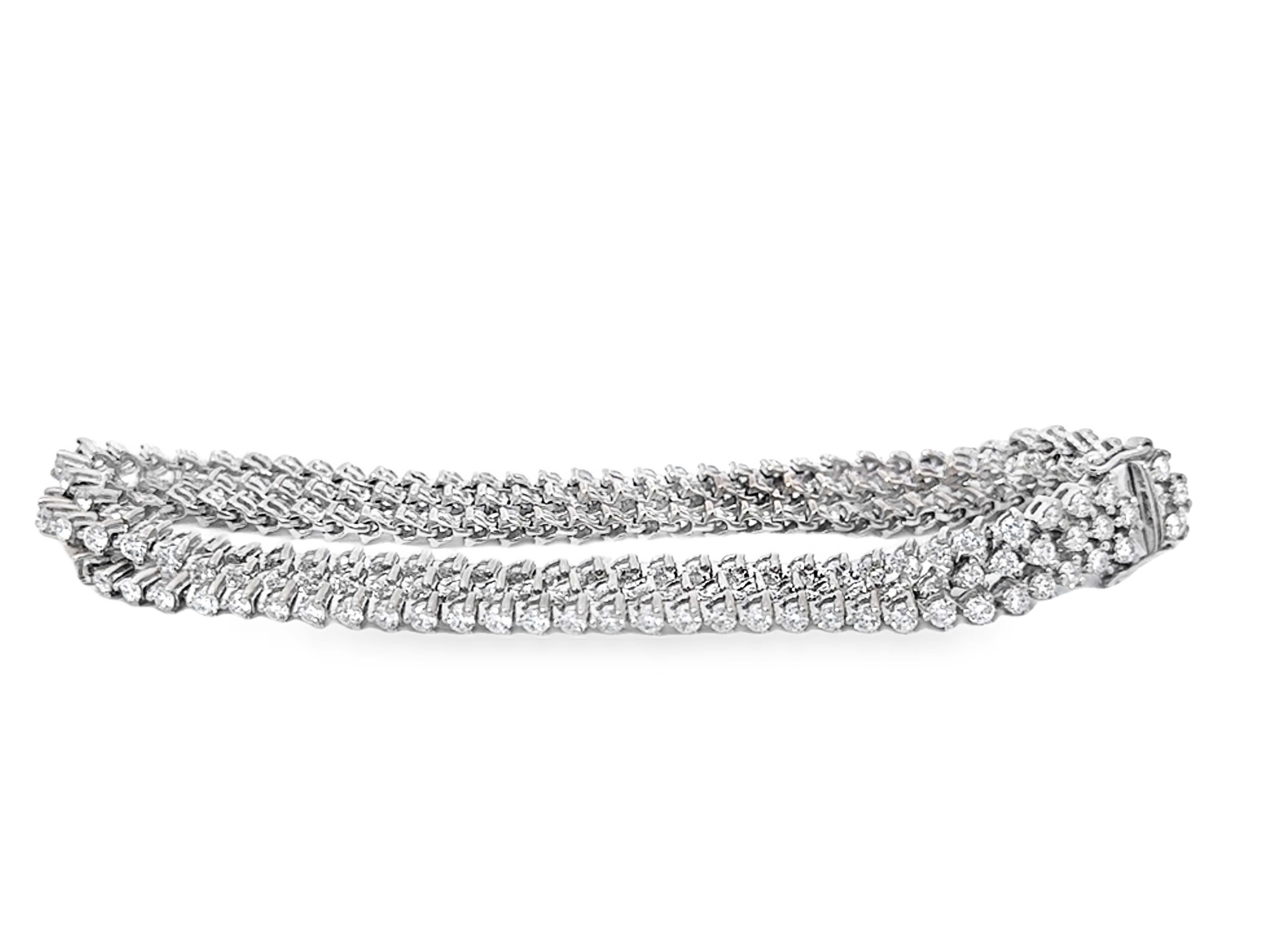 5.35 Carat Triple Row Diamond Tennis Bracelet 18K White Gold im Angebot 2