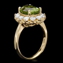 5.35 Carats Natural Peridot and Diamond 14k Solid Yellow Gold Ring