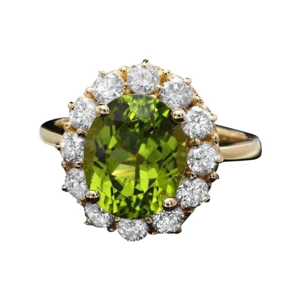 Bague en or jaune massif 14 carats avec péridot naturel de 5,35 carats et diamants