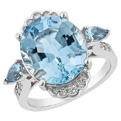 Fancy-Ring aus 18 Karat Weißgold mit 5,35 Karat Aquamarin und Aquamarin-Diamant.  