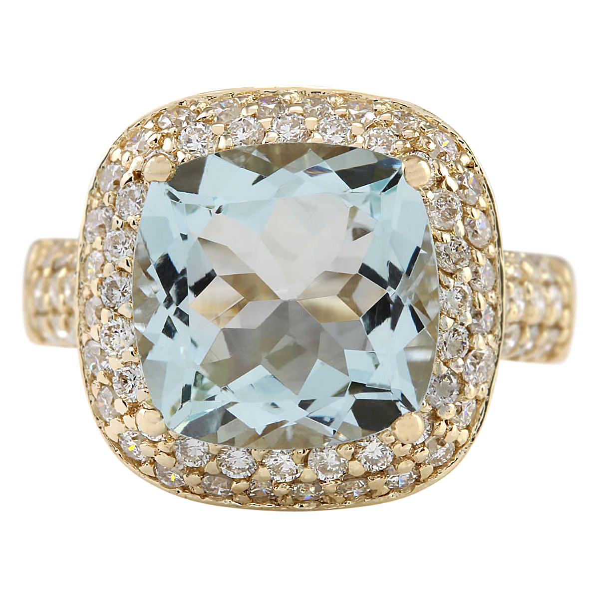 Natural Aquamarine 14 Karat Yellow Gold Diamond Ring For Sale