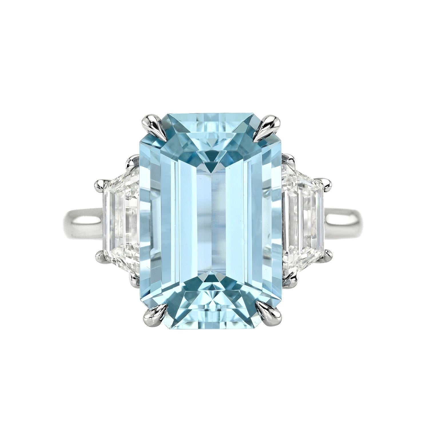 Bague de fiançailles en platine avec aigue-marine brésilienne taillée en émeraude de 5,37 carats et diamant en vente 2