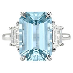 5.37 Carat Emerald-Cut Brazilian Aquamarine and Diamond Platinum Engagement Ring