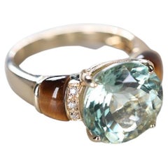 5.37 Carat Green amethyst and 0.04 Carat Round Diamond 14 Karat Yellow Gold Ring