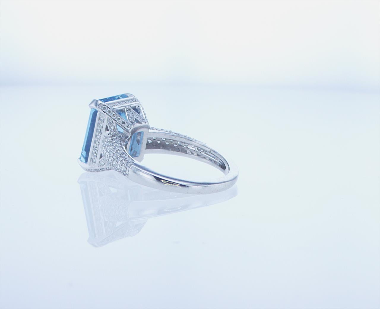 5.37 Ct Aqua Cocktail Ring in 18k White Gold with Palladium For Sale 5