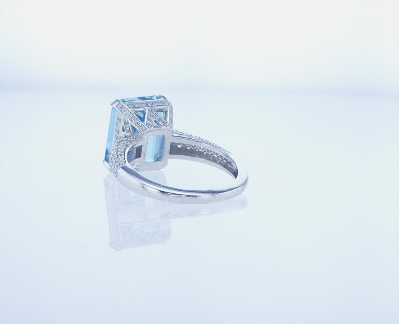5.37 Ct Aqua Cocktail Ring in 18k White Gold with Palladium For Sale 6