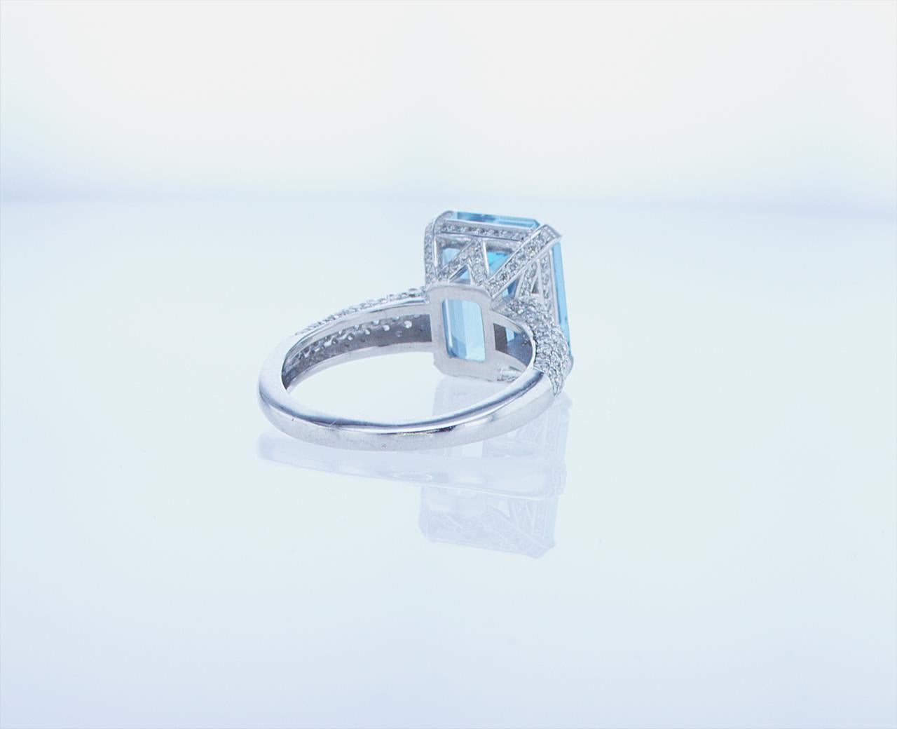 5.37 Ct Aqua Cocktail Ring in 18k White Gold with Palladium For Sale 12