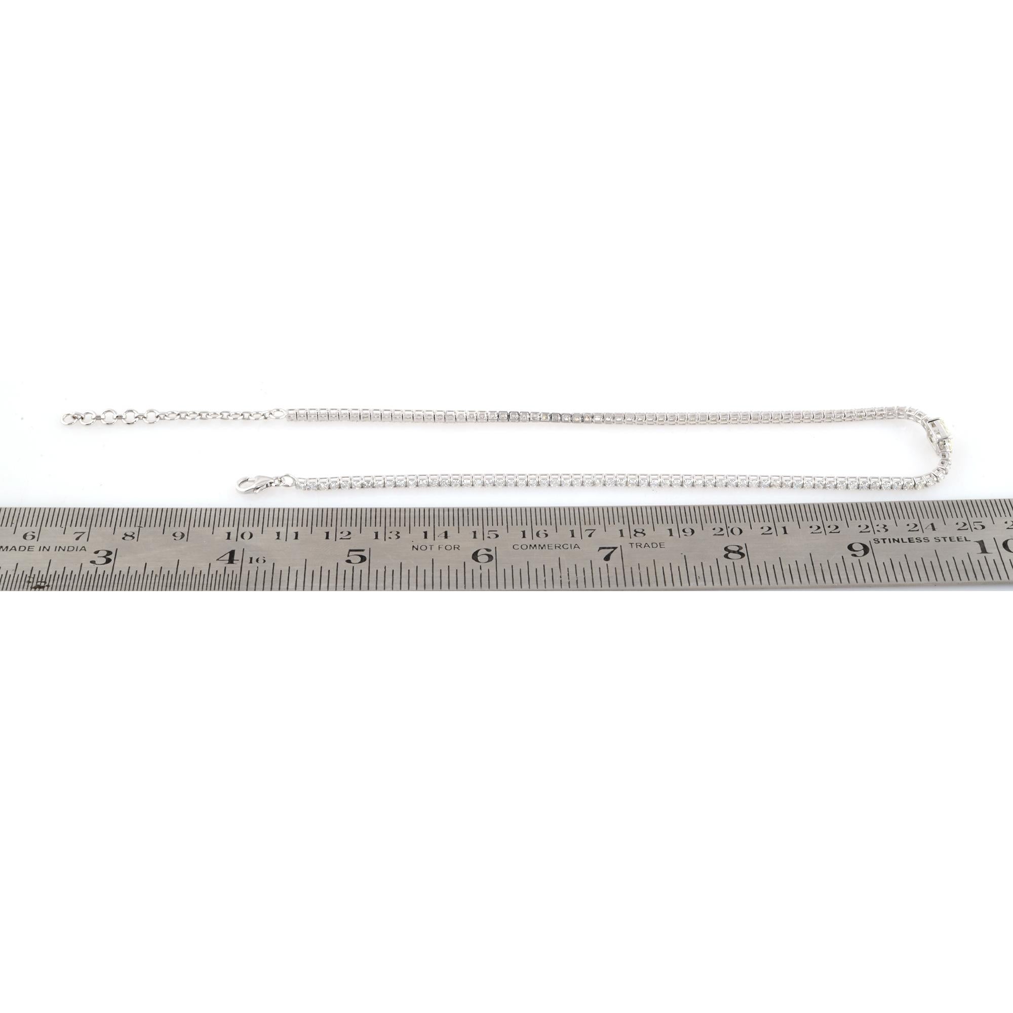 Women's 5.38 Carat SI/H Emerald Cut Diamond Choker Necklace 18 Karat Solid White Gold For Sale