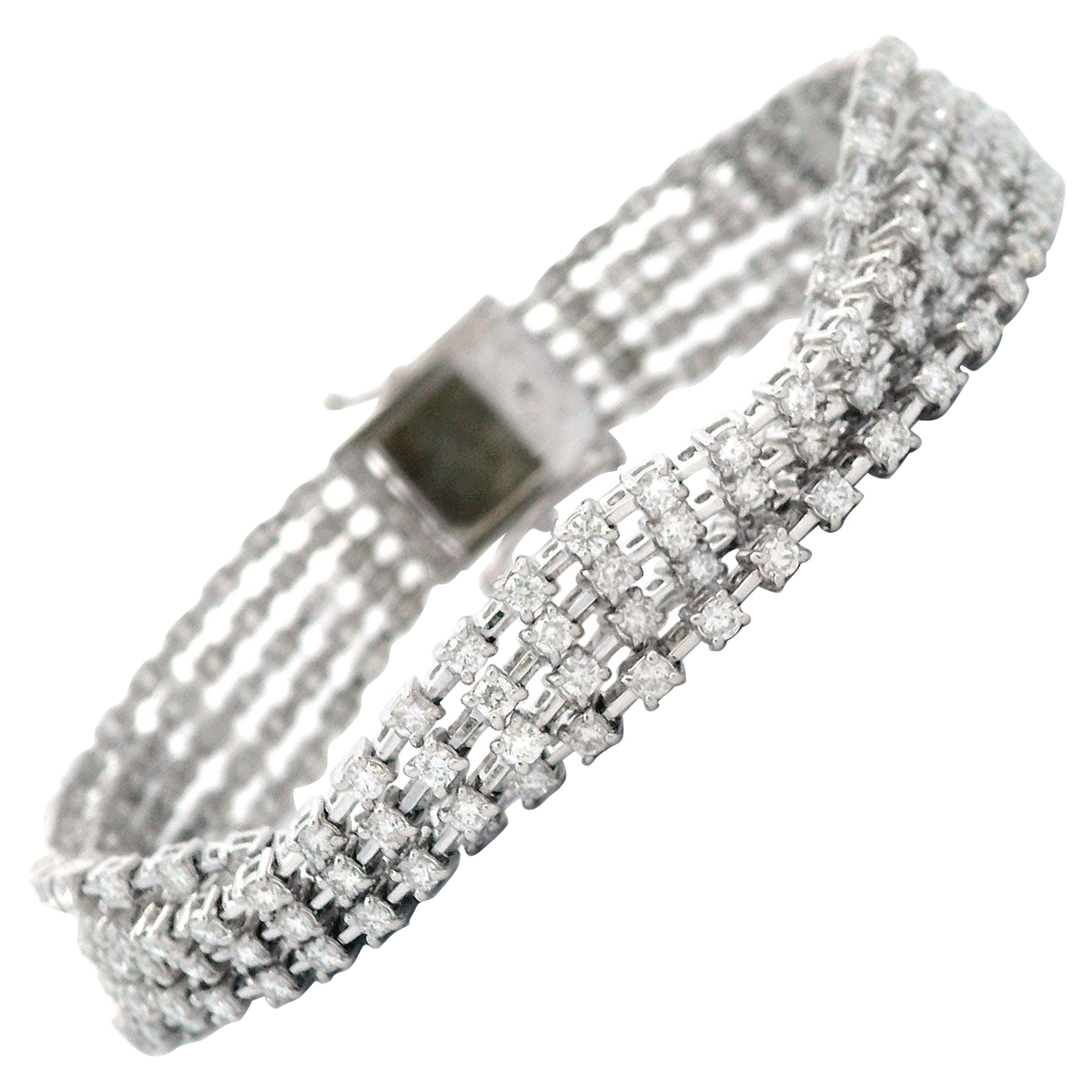 Pulsera de tenis de cinco filas de diamantes de 5,38 ct Oro blanco de 18 quilates