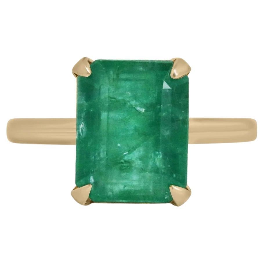 5.39ct 14K Natural Mossy Green Emerald Cut Emerald Solitaire Four Prong Ring (bague à quatre branches) en vente
