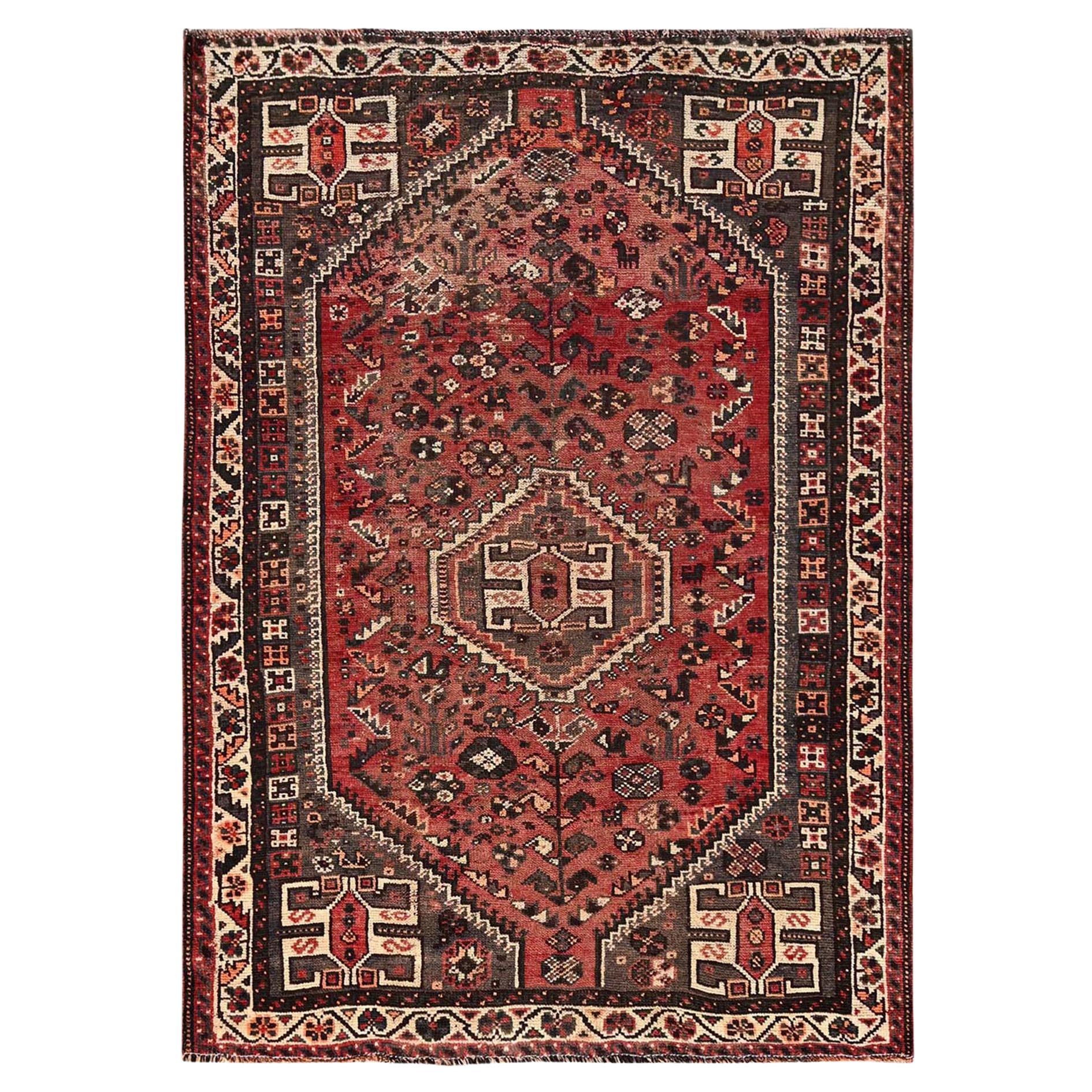5
3"x7
7" Biush Red Vintage Persian Shiraz Hand Knotted Zero Pile Pure Wool Rug