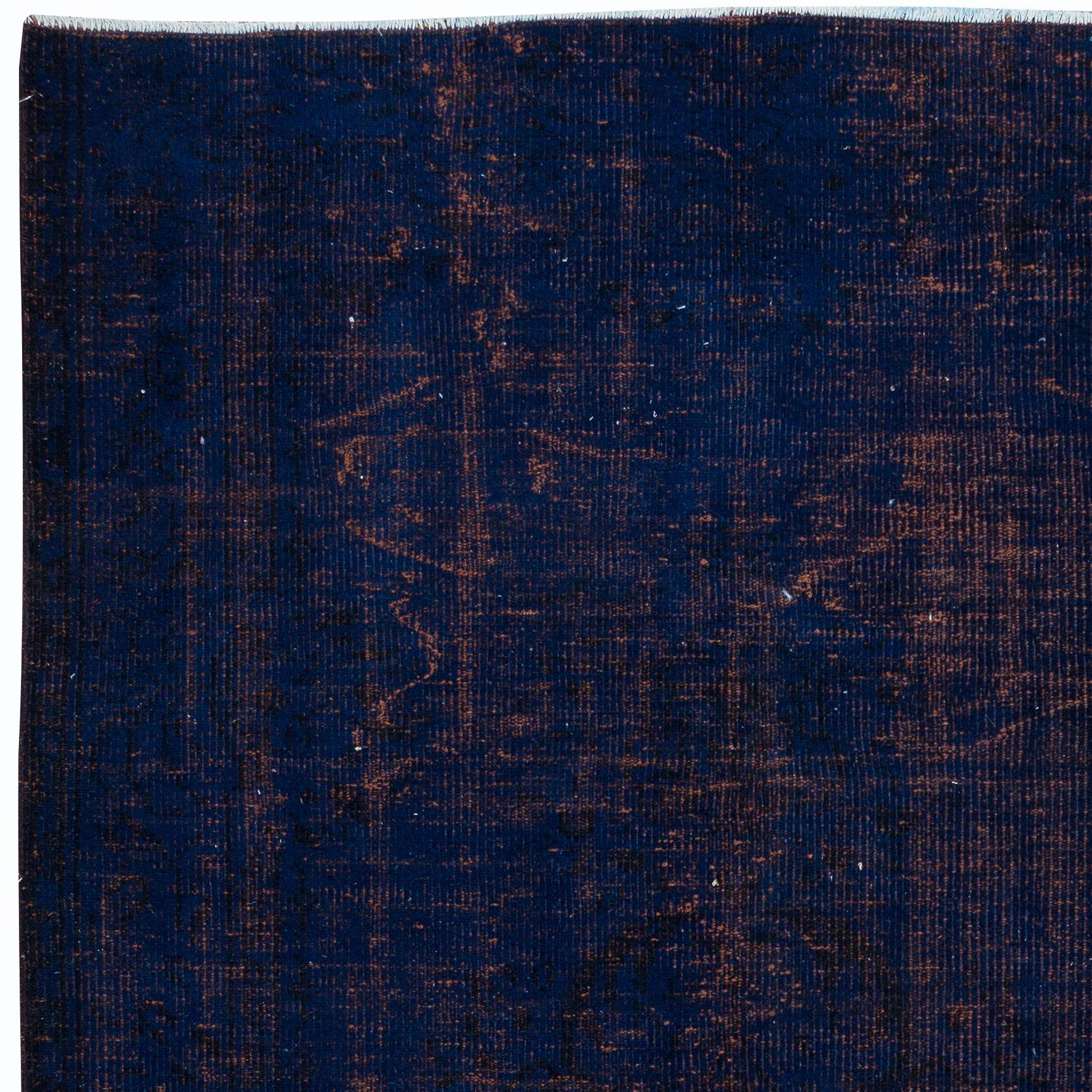 Hand-Woven 5.3x8.3 Ft Handmade Navy Blue Rug, Modern Turkish Carpet in Ultramarine Blue For Sale