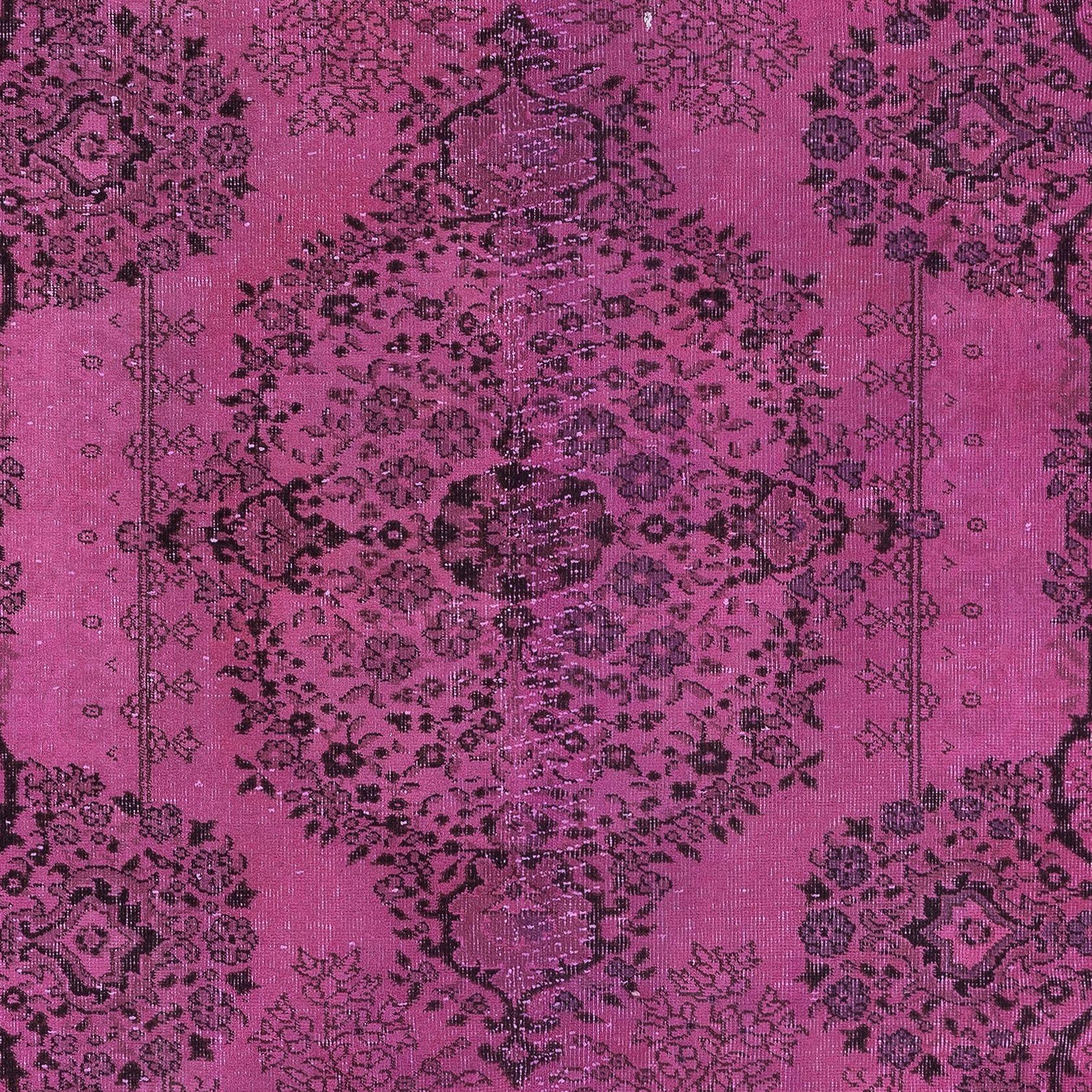 5.3x8.5 Ft Decorative Pink Area Rug for Modern Interiors, Handknotted in Turkey In Good Condition For Sale In Philadelphia, PA