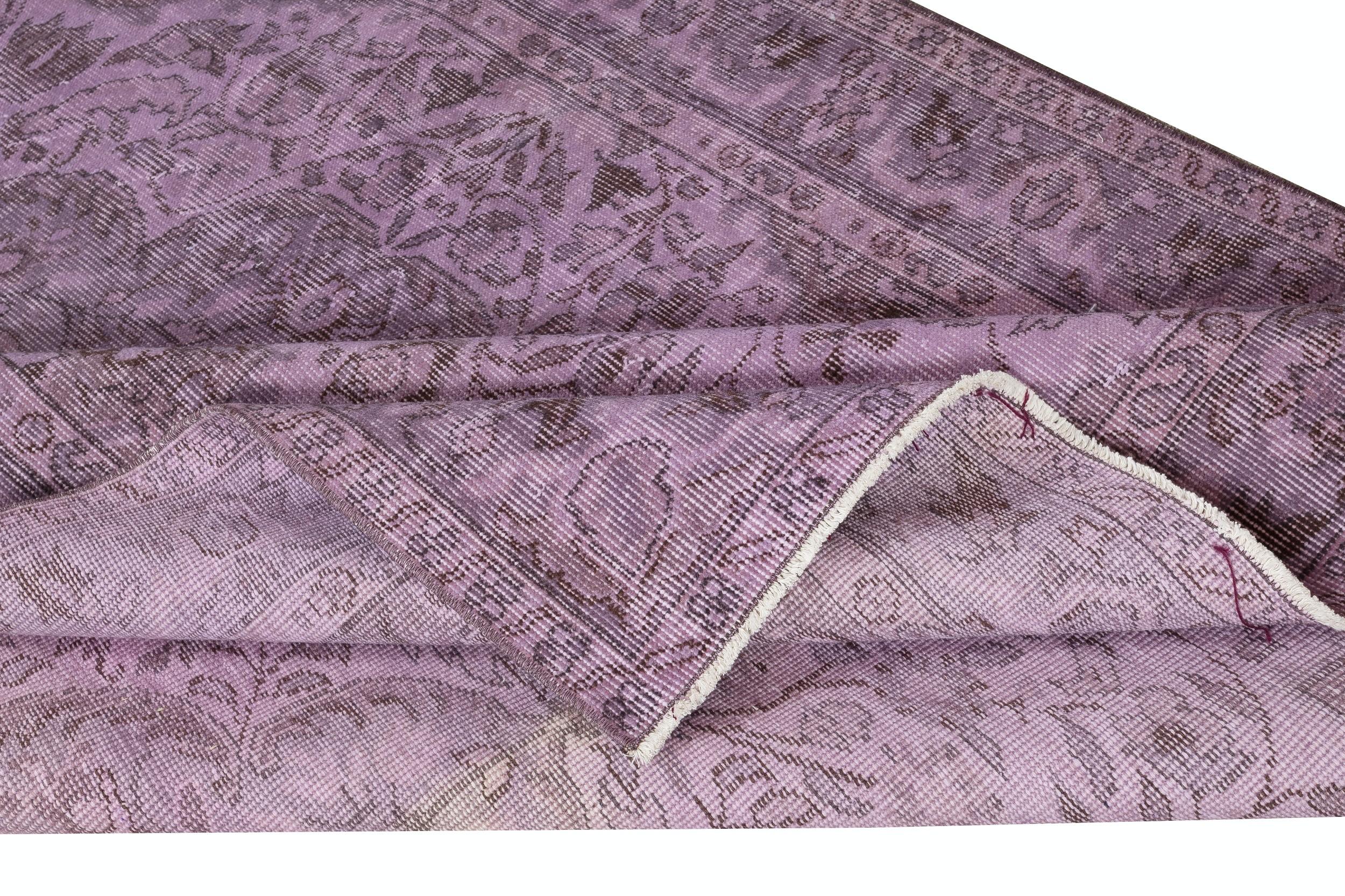 Handgefertigter lila Bodenteppich aus der Türkei, 5.3x8.6 Ft, handgefertigt, roter Teppich für das Wohnzimmer (Moderne) im Angebot