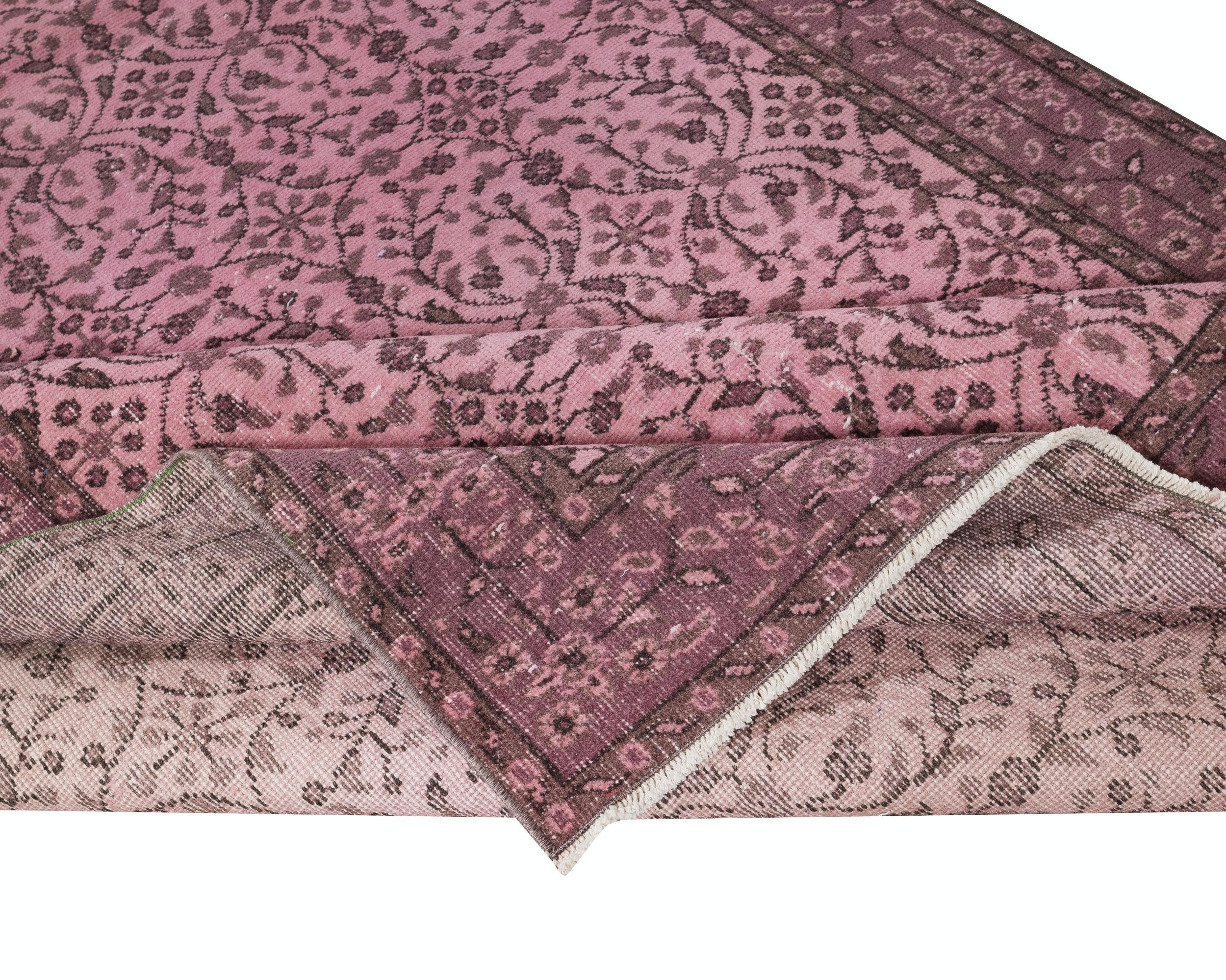 5.3x8.7 Ft Handmade Flower Design Wolle Bereich Teppich. Modern Pink Color Rug (Moderne) im Angebot