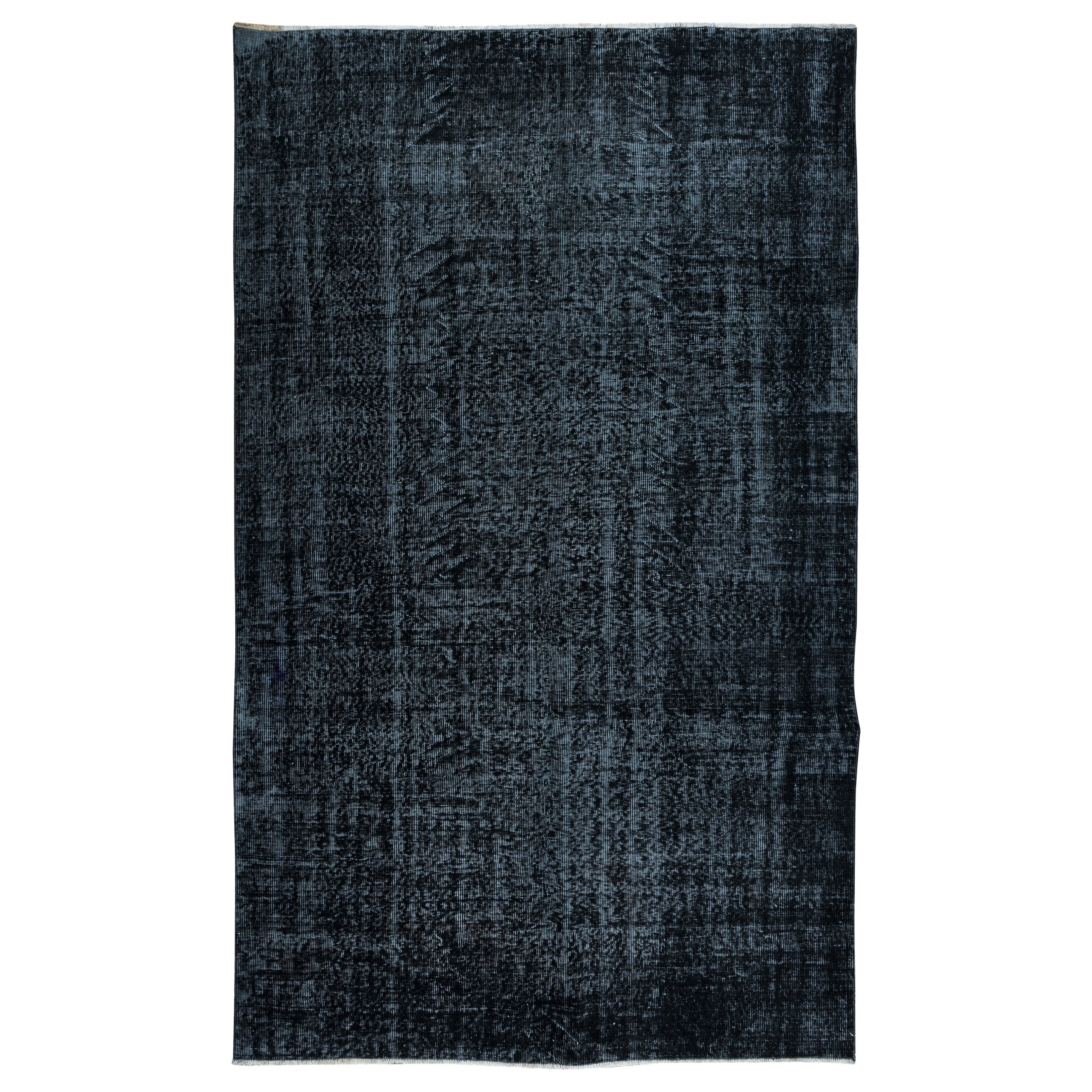 Handgefertigter moderner türkischer Teppich aus Wolle in Schwarz & Bluish Black 5.3x8.7 Ft im Angebot