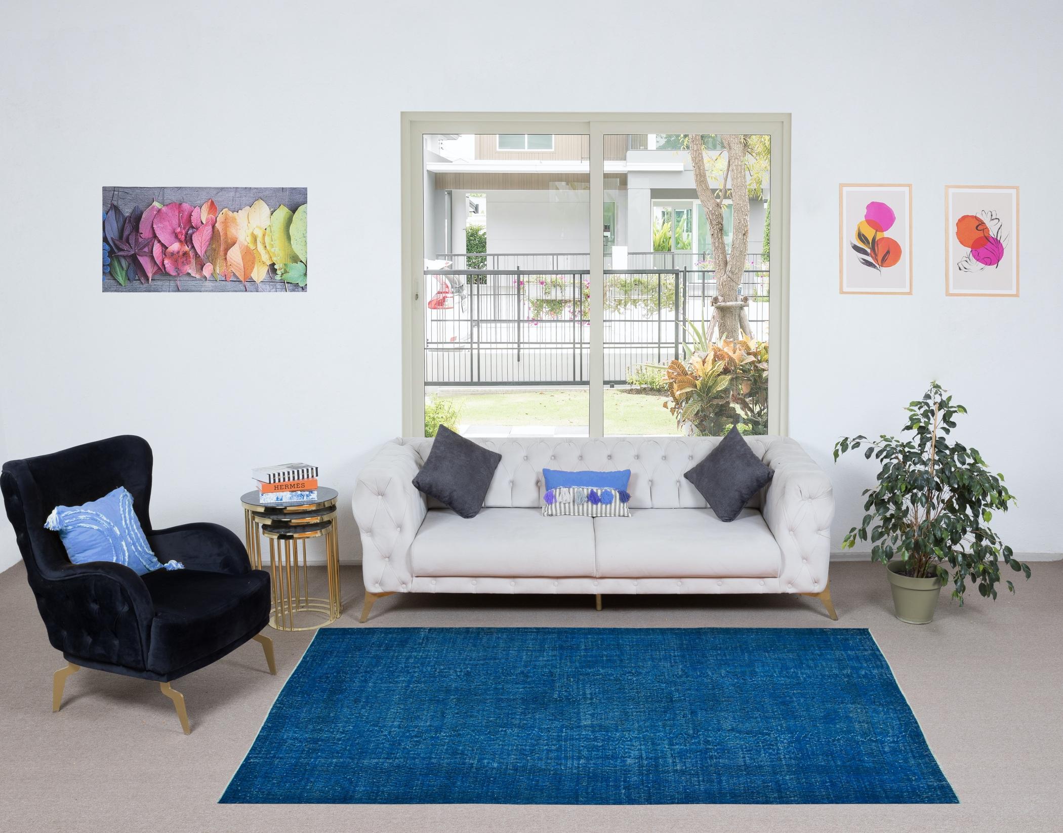 Hand-Woven 5.3x8.8 Ft Contemporary Handmade Area Rug in Solid Blue, Modern Turkish Carpet For Sale