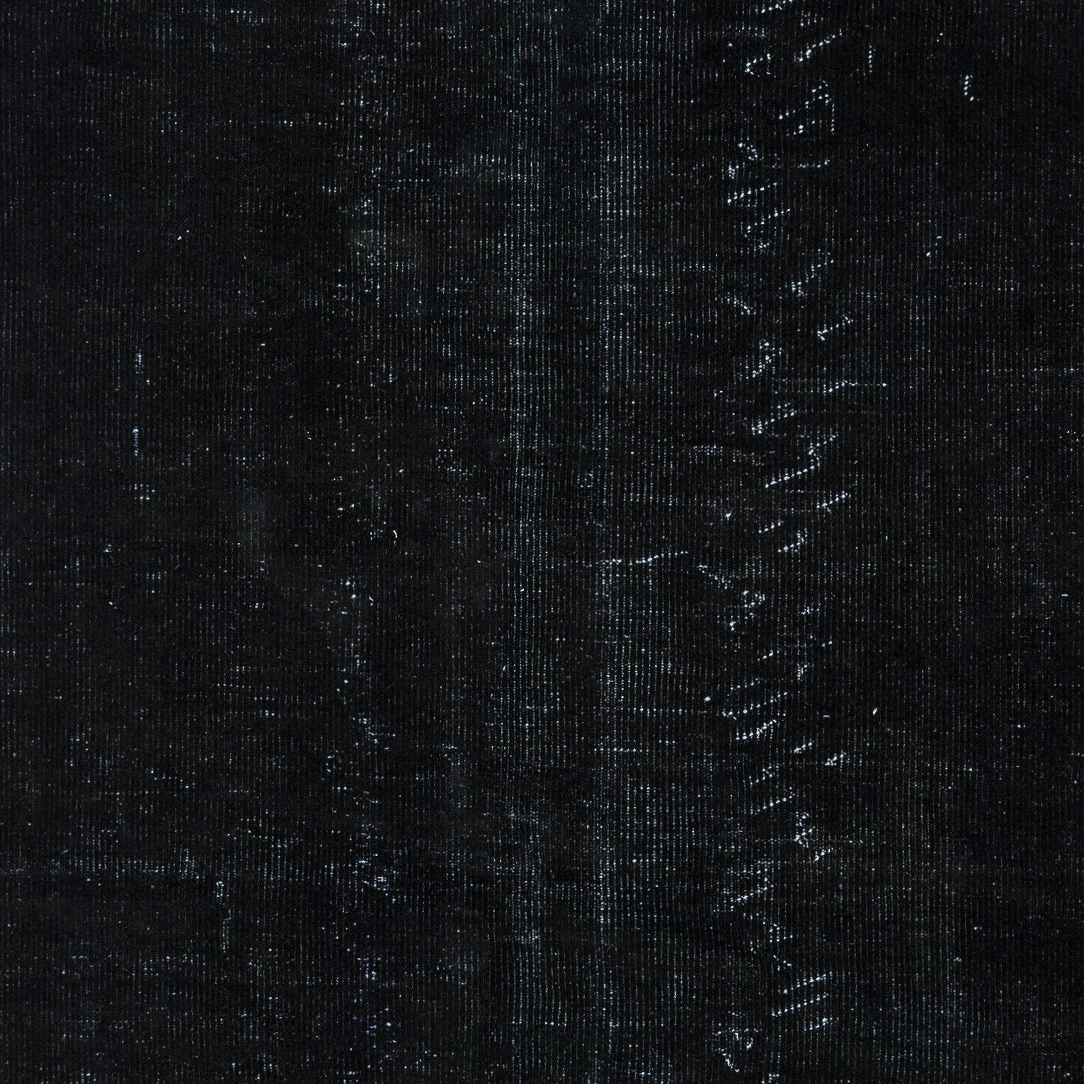 Der 5.3x9 Ft schlichte schwarze Over-Dyed-Teppich in Schwarz, handgeknüpft in der Türkei (Handgeknüpft) im Angebot