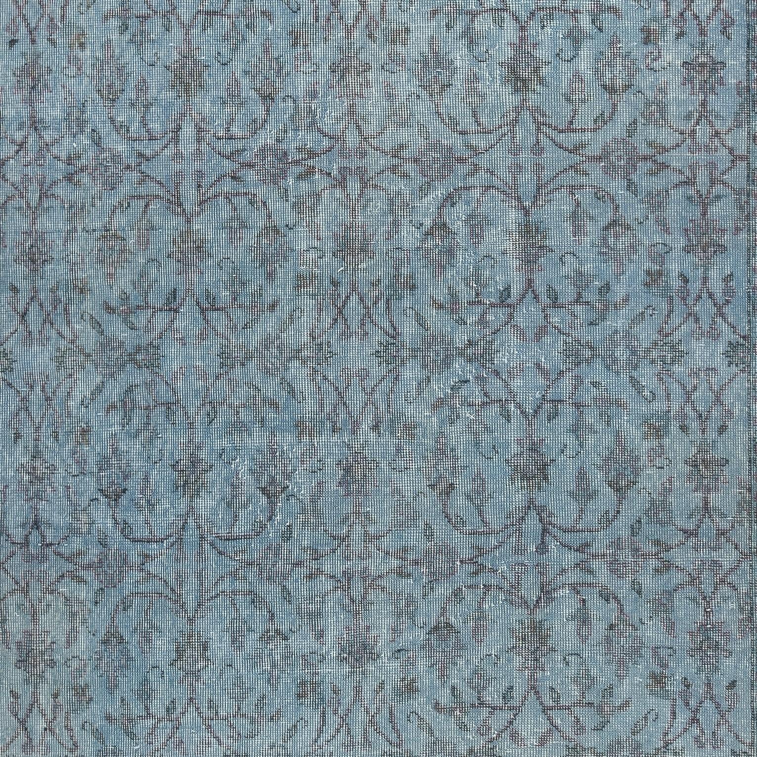 5.3x9.5 Ft Contemporary Handmade Blue Color Turkish Area Rug with Floral Design In Good Condition For Sale In Spring Valley, NY