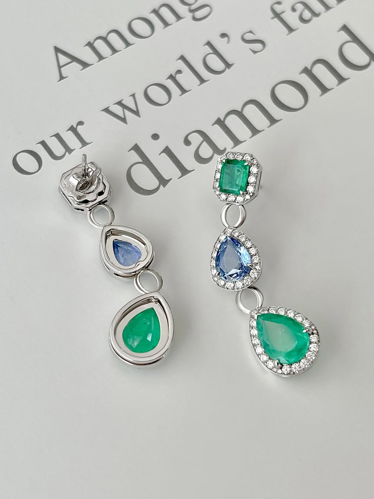 Women's  5.4 Carat Emerald and 3.93 Carat Blue Sapphire Diamond Earrings in 18K Gold  For Sale