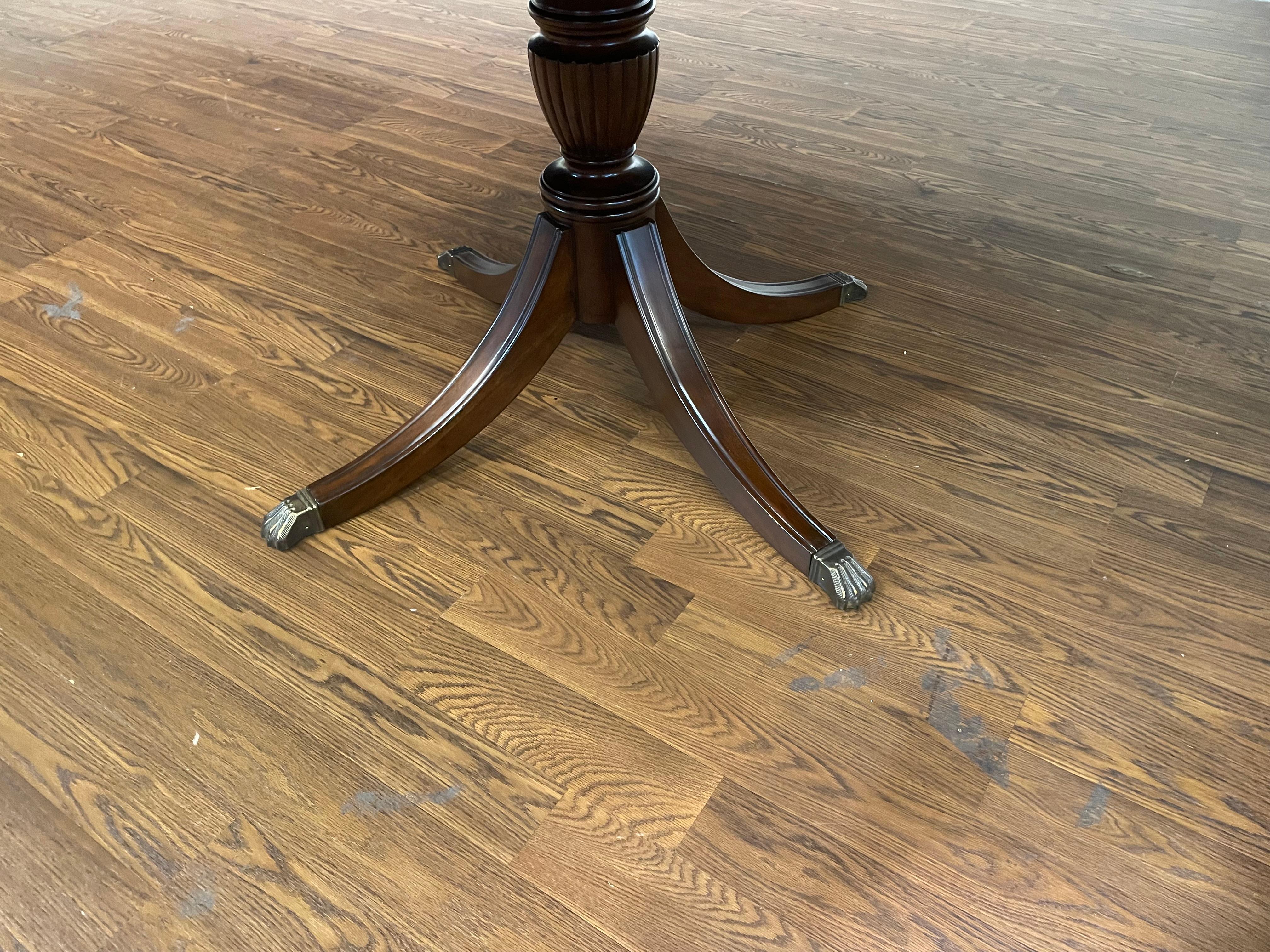 54 Inch Round Mahogany Dining Table by Leighton Hall - Showroom Sample In Good Condition For Sale In Suwanee, GA