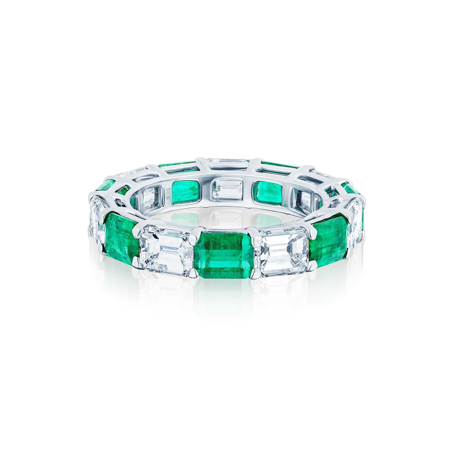 Contemporary 5.40 Carat Alternating Emerald and Diamond Eternity Band Ring For Sale