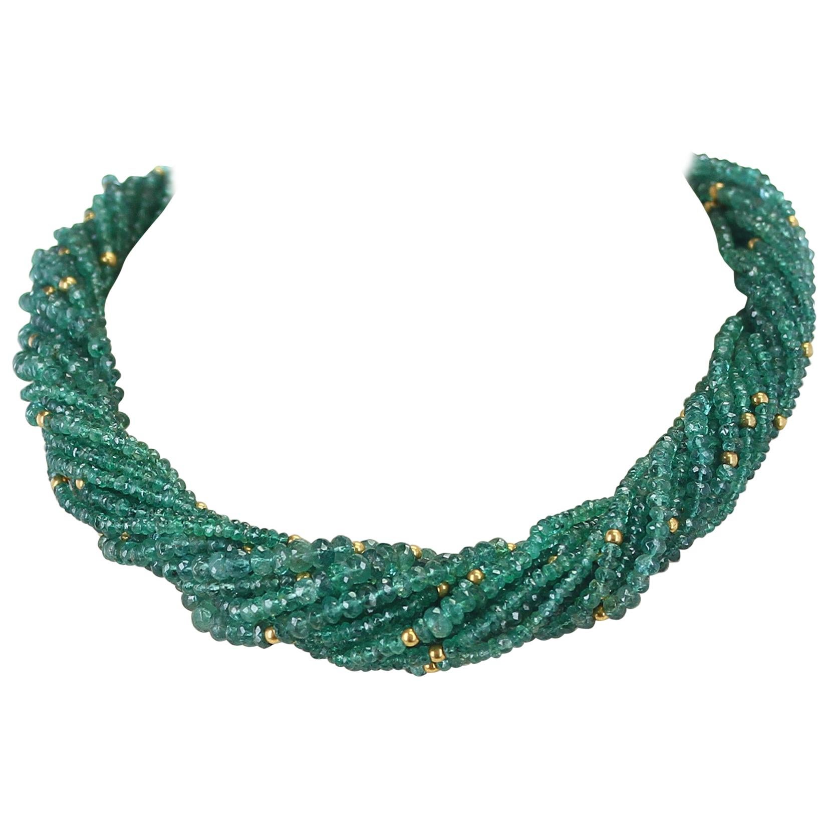 540 Carat Genuine and Natural Emerald Faceted with Gold Beads Choker Necklace For Sale