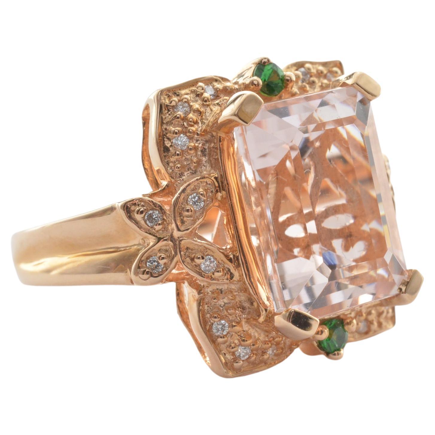 5.40 Carat Morganite, Tsavorite and Diamond Ring in 14 Karat Rose Gold For Sale