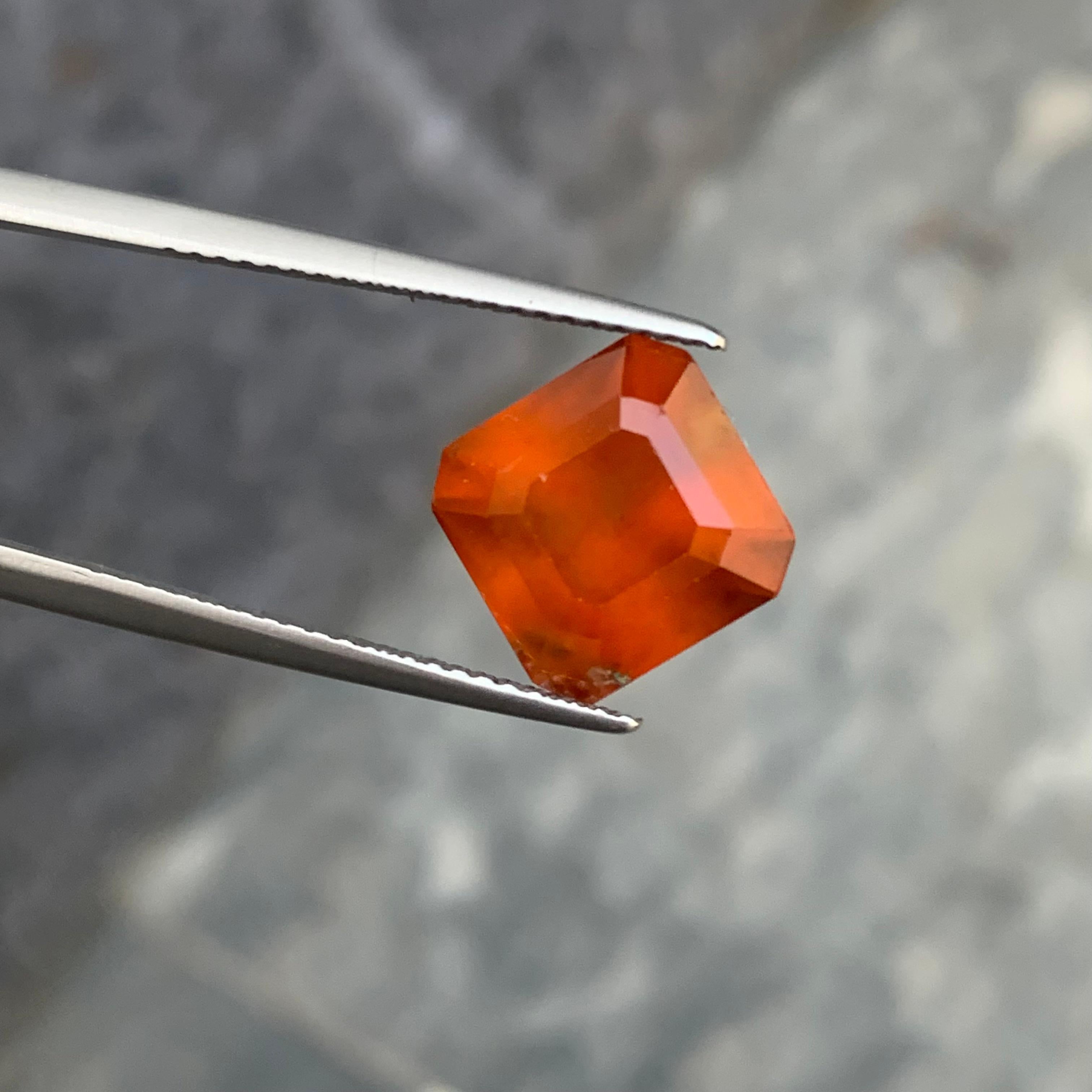 Women's or Men's 5.40 Carat Natural Loose Smoky Hessonite Orange Garnet Square Shape For Sale